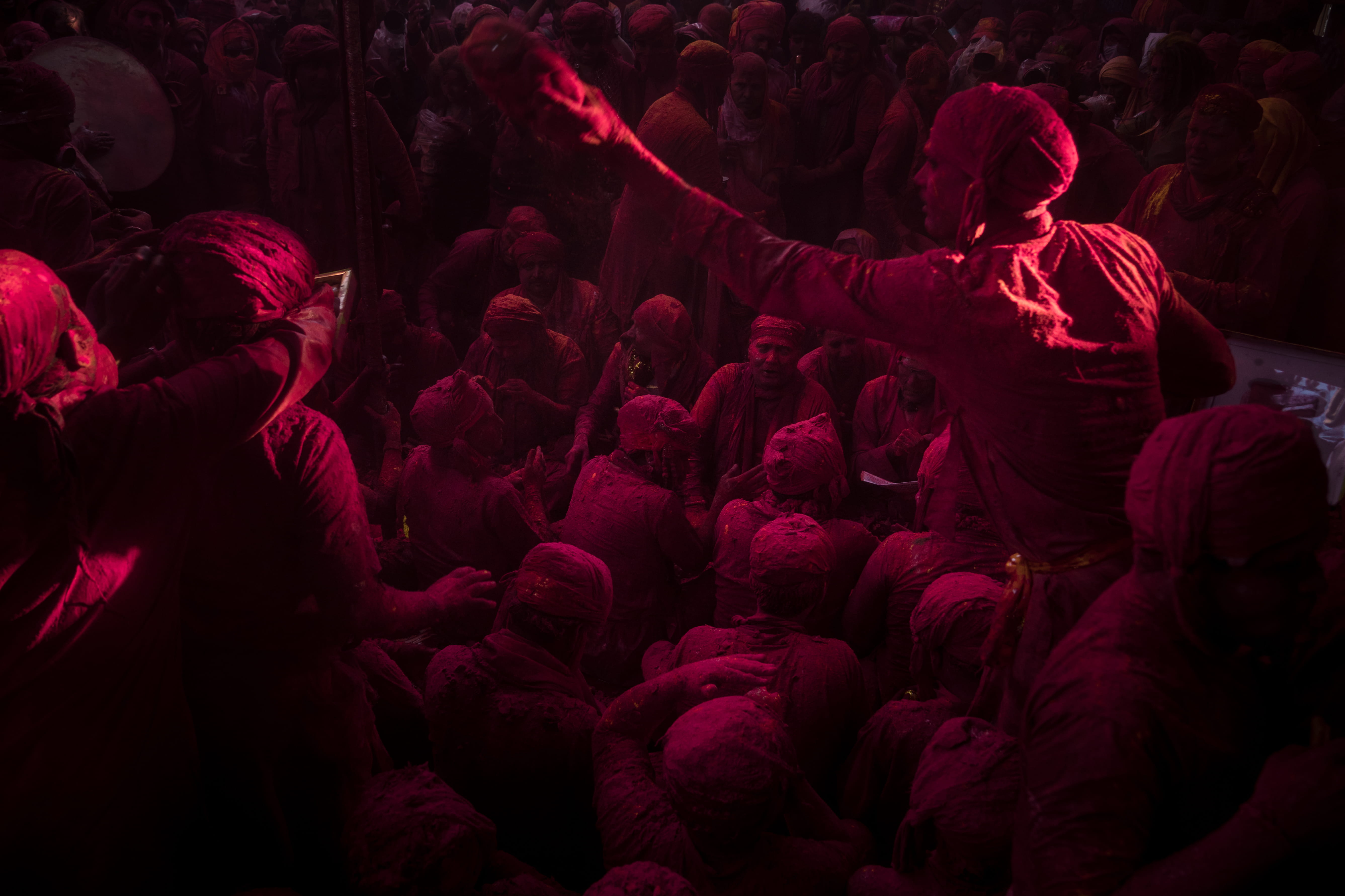 human, 5K, concert, real people, head, photo, red, group of people, traditional festival, people, abundance, men, hair, full frame, holi, lecture, high angle view, HD Wallpaper