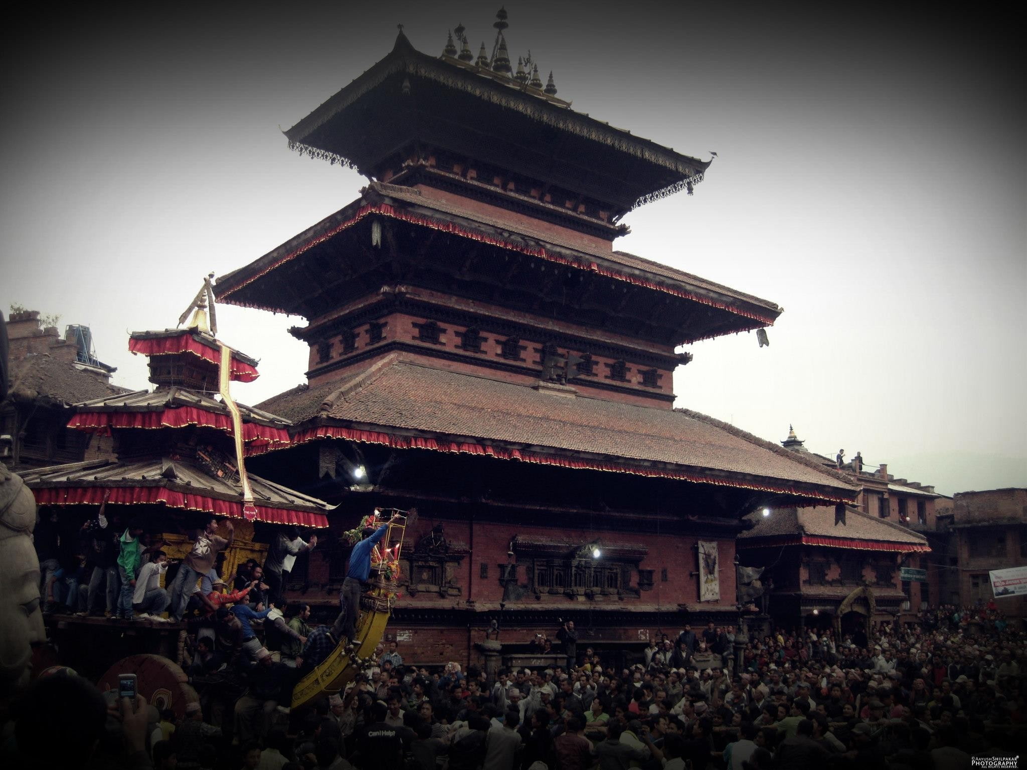 architecture, sky, culture, city, festivals, outdoors, adult, place of worship, women, building, real people, men, crowd, building exterior, crowds, Nepal, HD Wallpaper