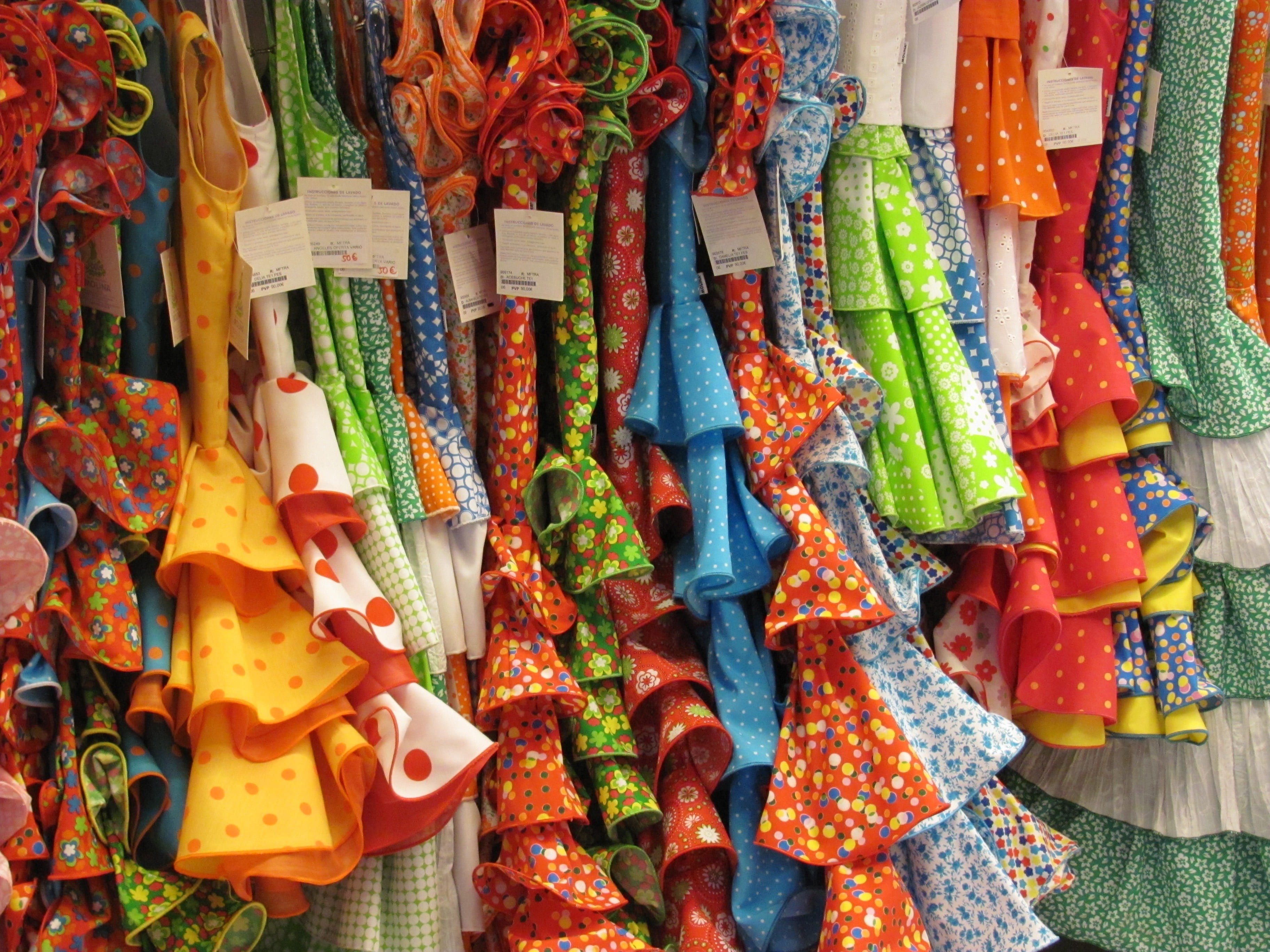 arrangement, choice, summer, clothes, close, multi colored, holiday, market, large group of objects, retail display, assorted, scarf, market stall, sale, HD Wallpaper