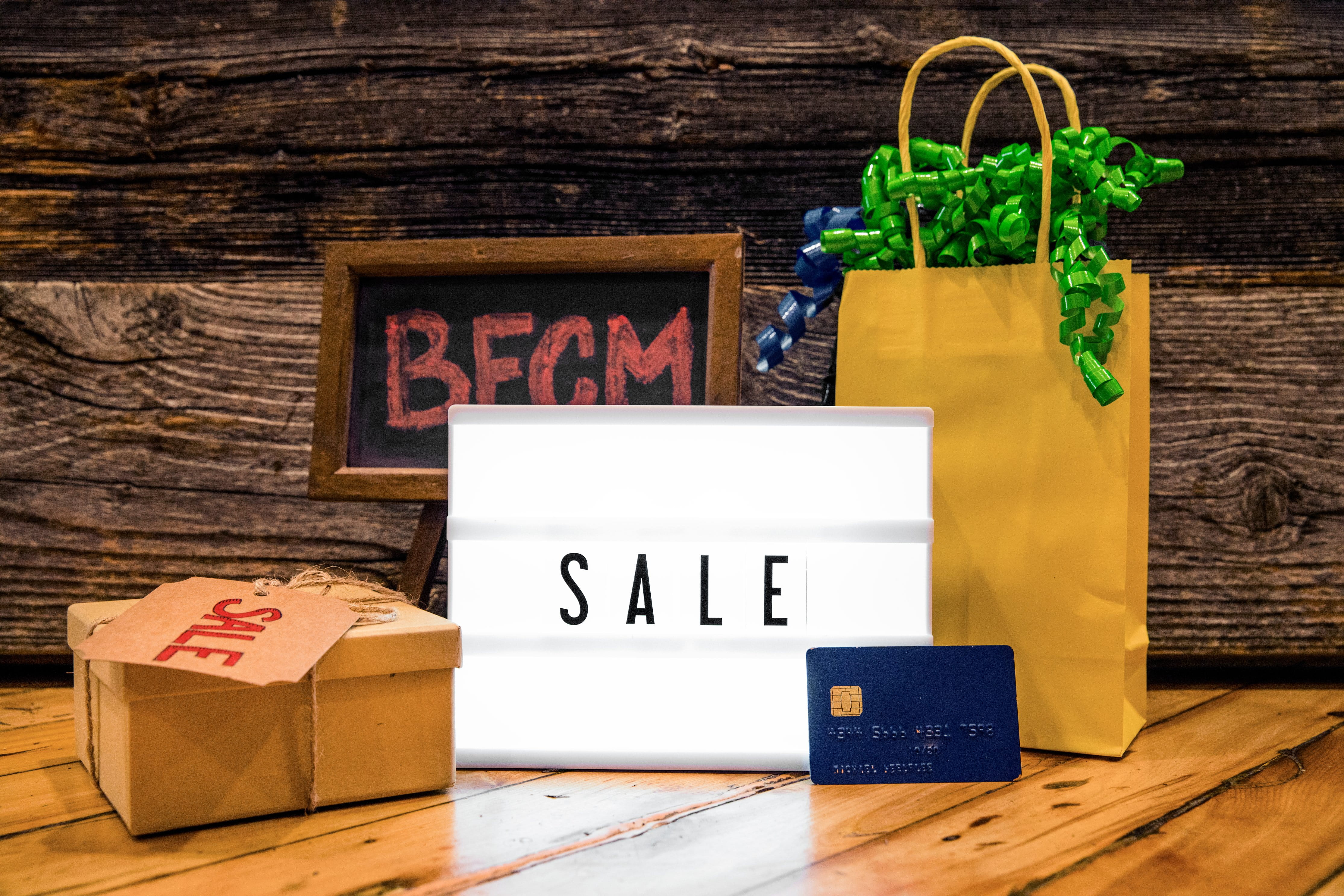 Black Friday Cyber Monday, label, western script, photo, indoors, letter, still life, nature, table, box - container, box, bag, communication, container, HD Wallpaper
