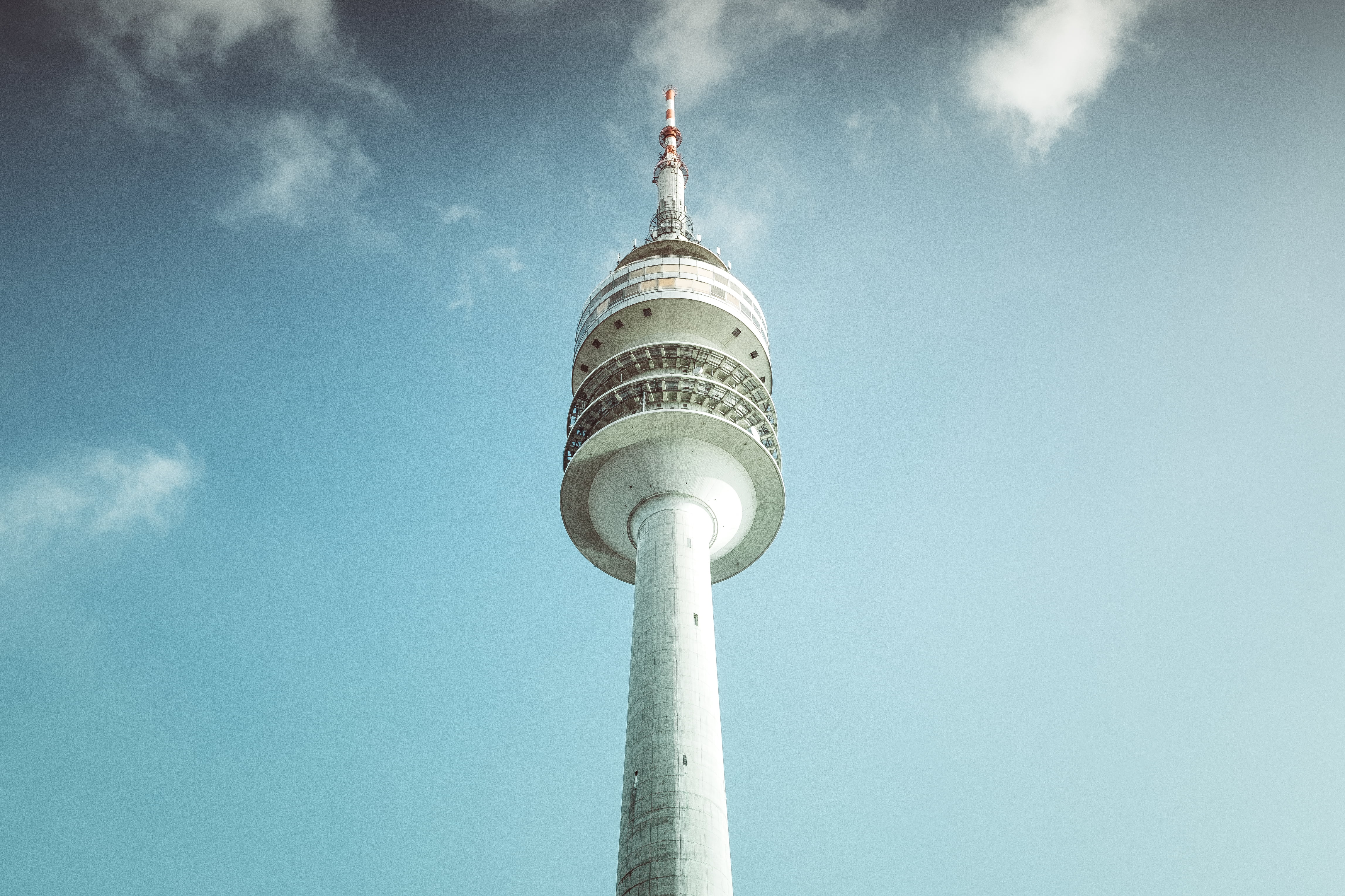 famous Place, built structure, travel, tall - high, high, skyscraper, building exterior, day, global communications, alexanderplatz, travel destinations, HD Wallpaper