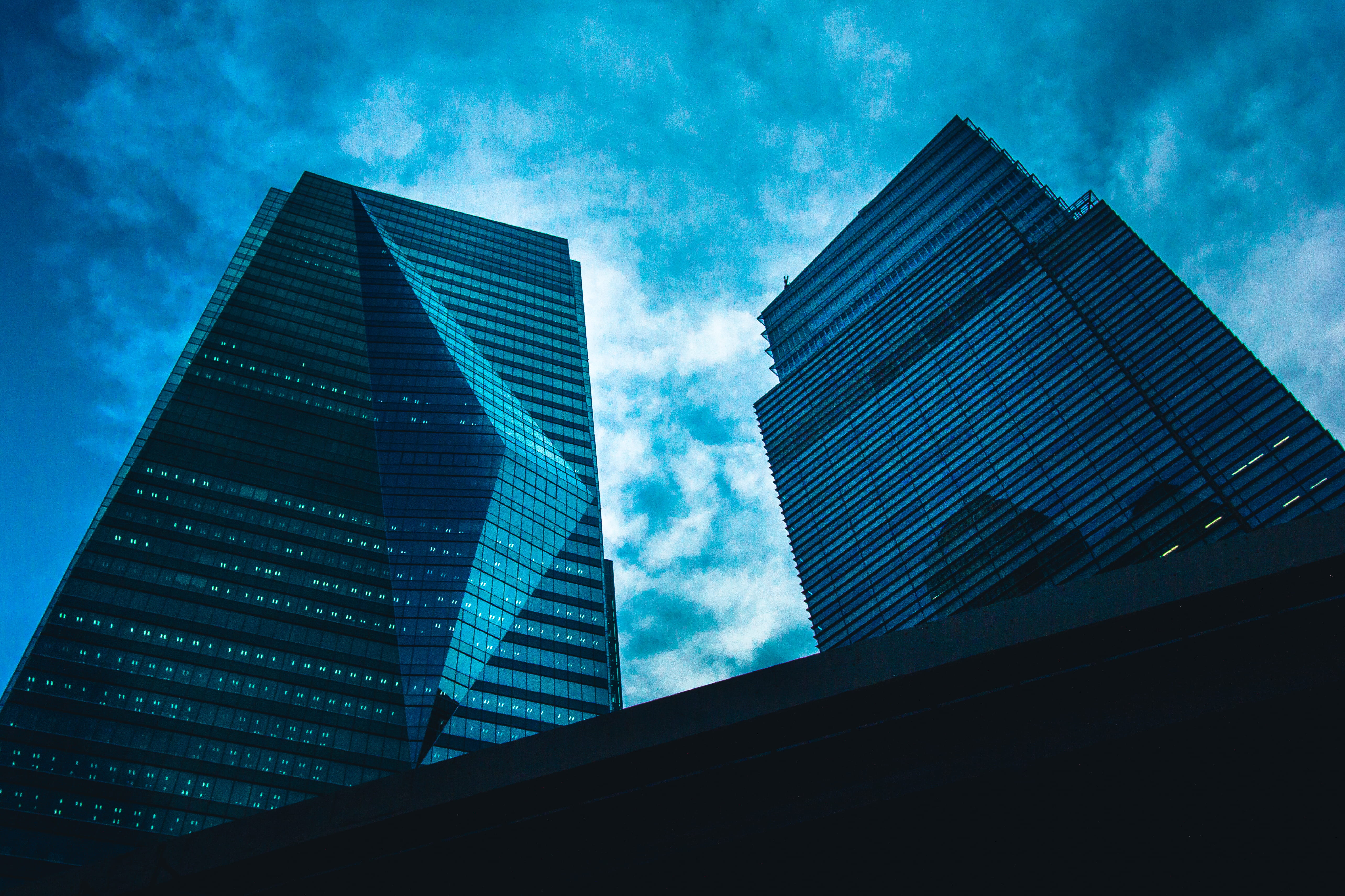 outdoors, office, tokyo, roppongi, glass, building, minato, low angle view, city, architecture, skyscraper, office building exterior, sky, financial district, HD Wallpaper