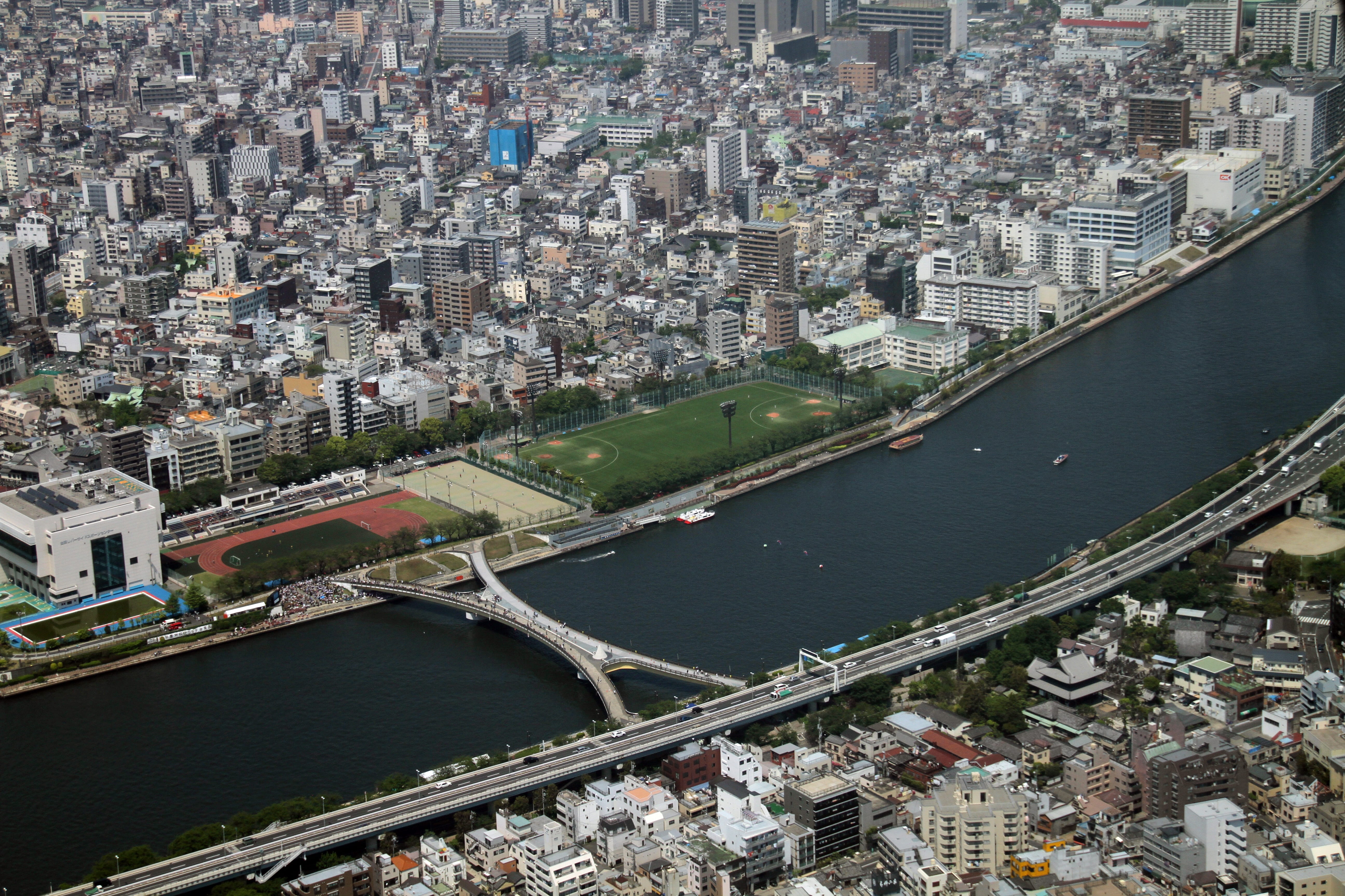 urban, tower, river, no people, office building exterior, aerial view, tokyo, connection, 5K, transportation, residential district, skytree, bridge, skyscraper, HD Wallpaper