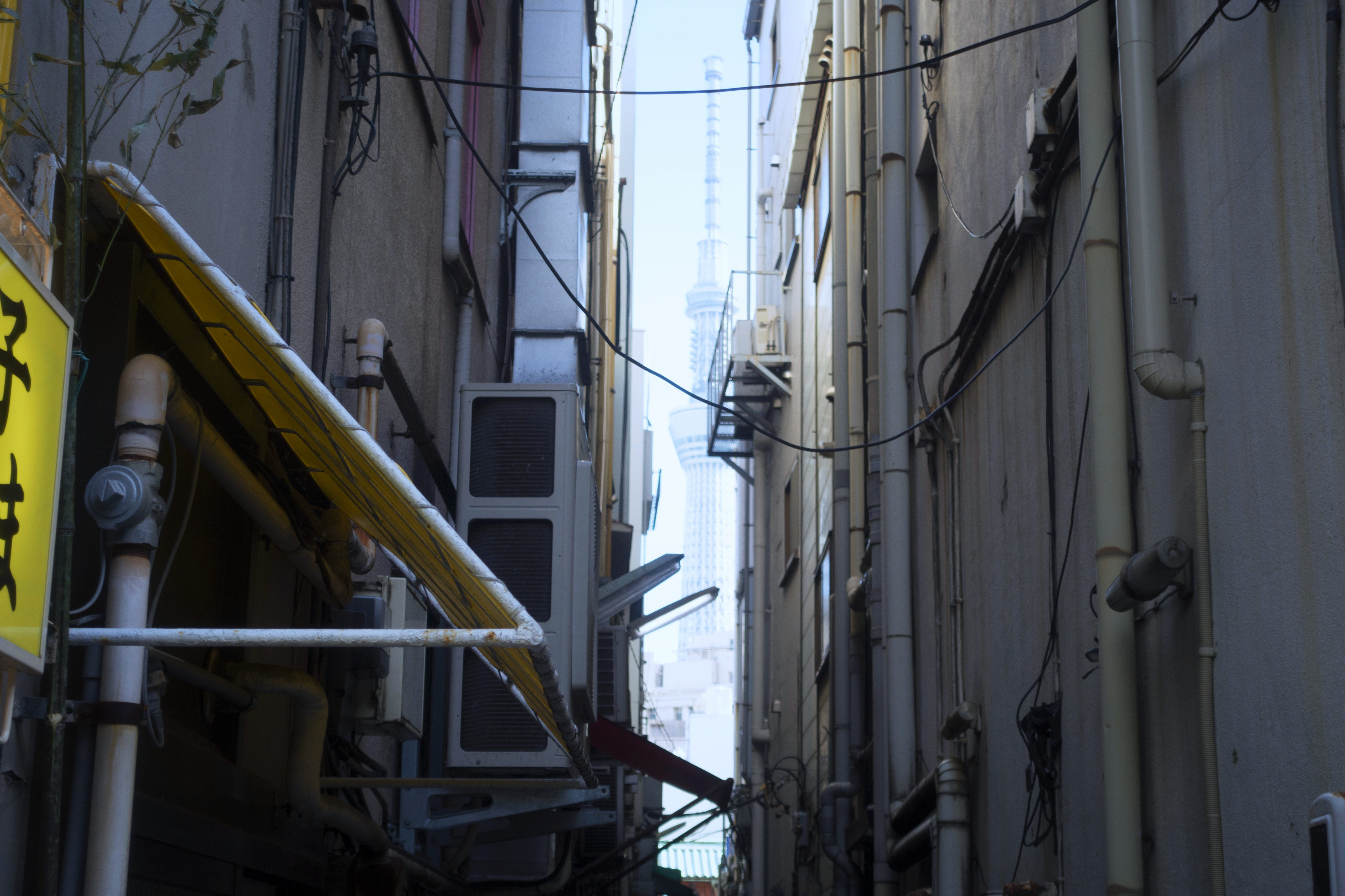 electricity, building exterior, sky, daytime, cable, asakusa, metropolis, tokyo, city, coupe, residential district, metal, town, automobile, skytree, apartment, HD Wallpaper
