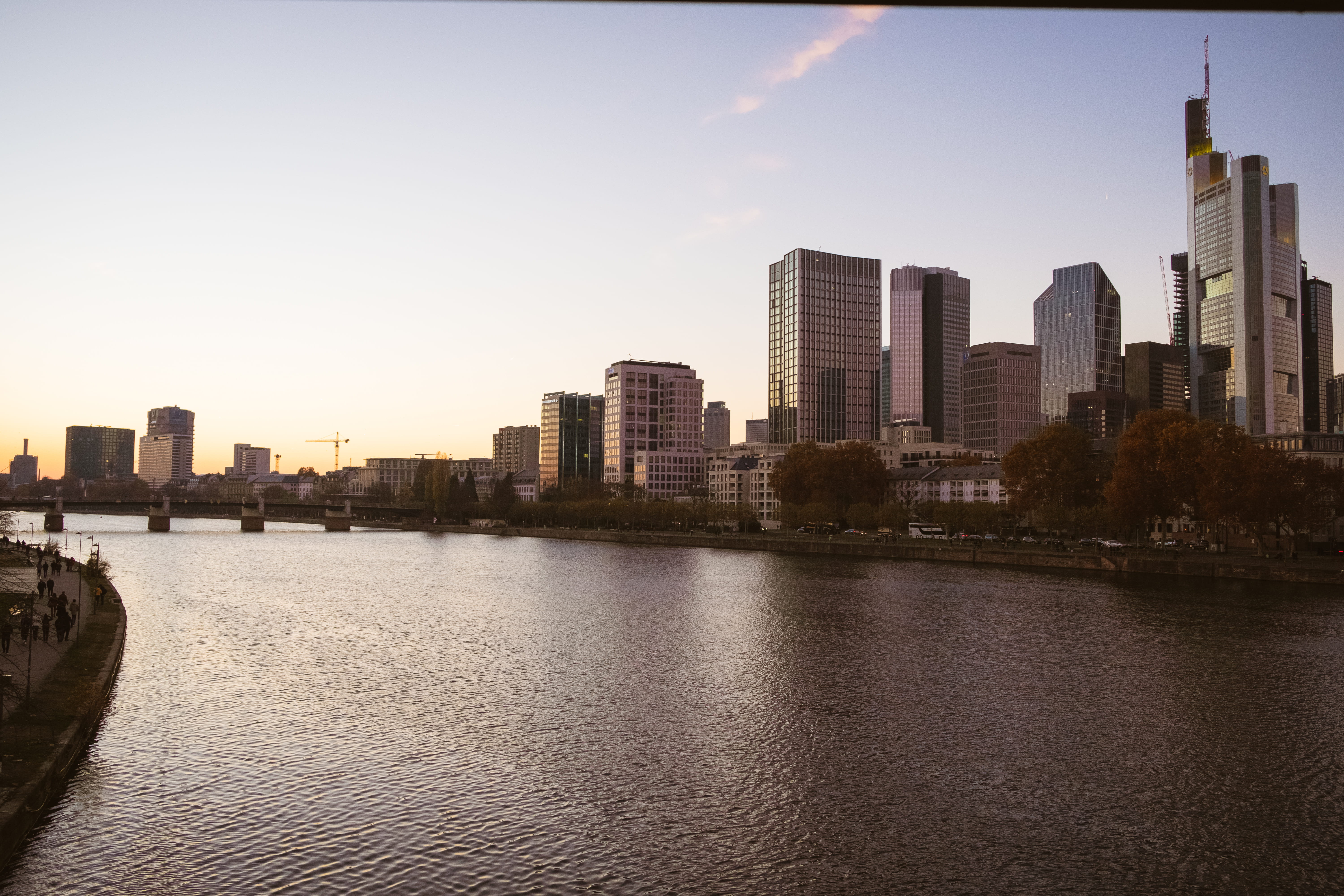 warm, urban skyline, building, skyline, buildings, built structure, sunset, waterfront, city, sky, boat, tall - high, architecture, outdoors, cityscape, HD Wallpaper