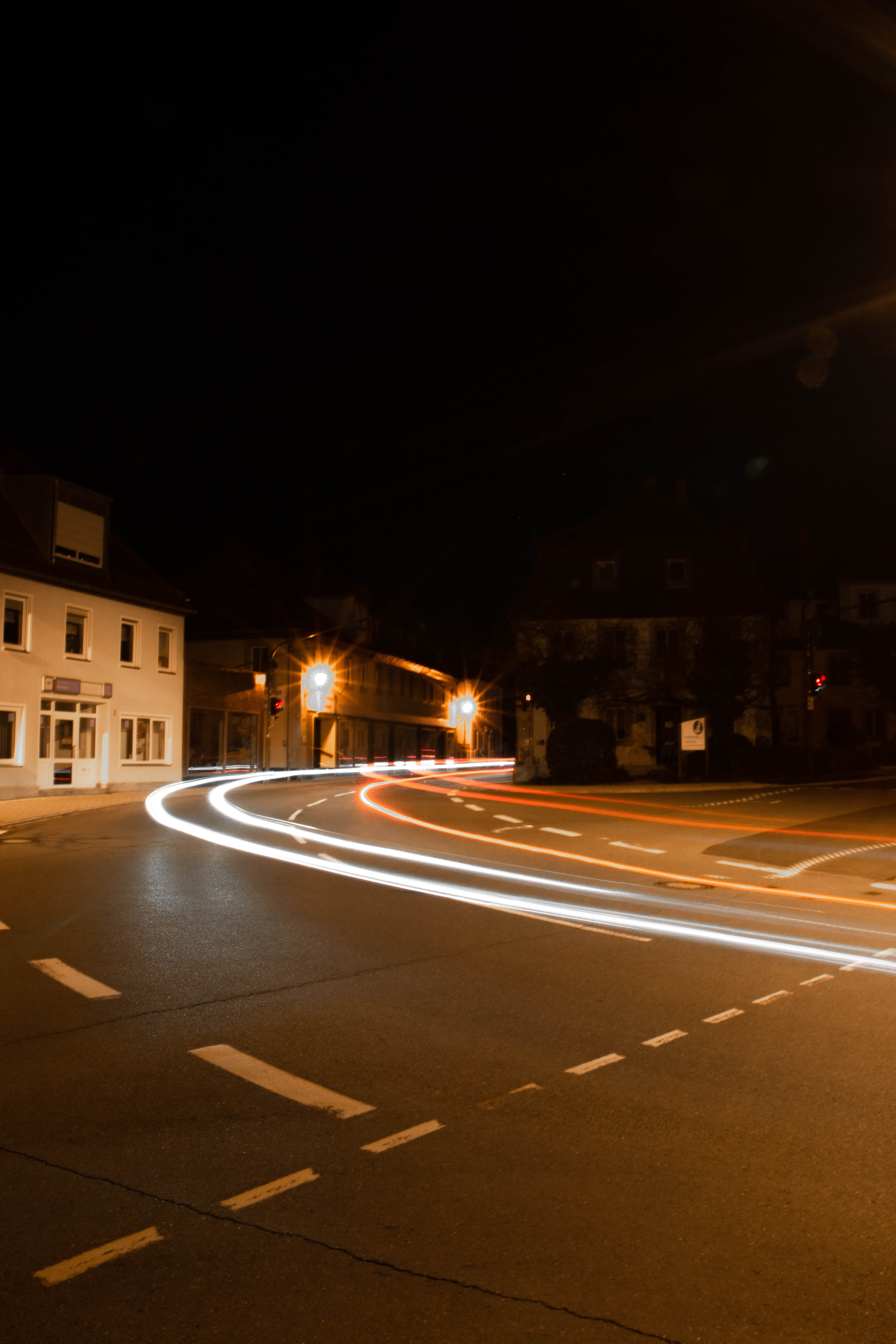 road marking, time, illuminated, licht, sign, street light, trail, blurred motion, building exterior, intersection, scheinfeld, no people, city, belichtung, Phone HD Wallpaper