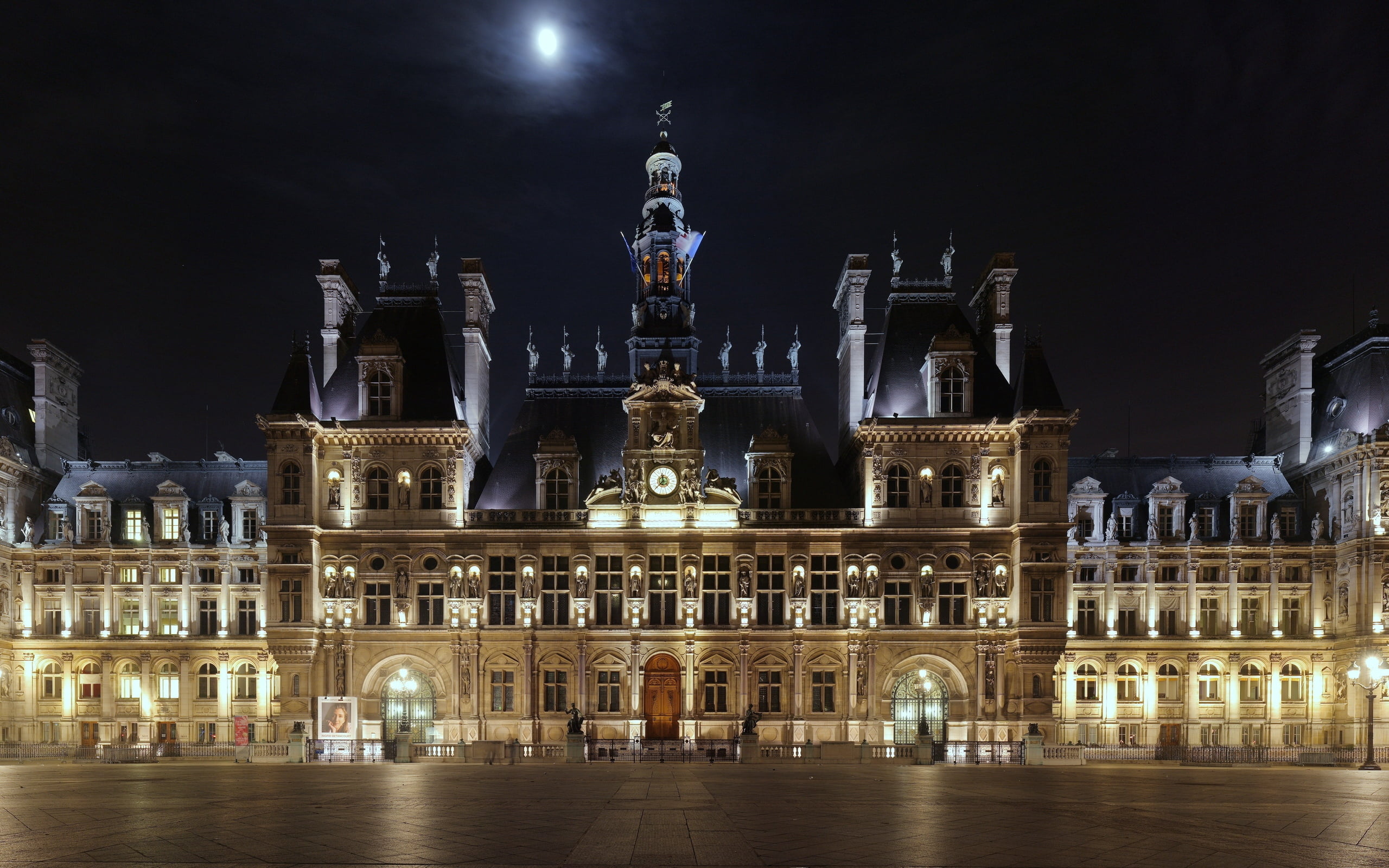 hotel, night, building, old, brown, travel, facade, tourism, gothic Style, castle, illuminated, the past, glowing, sculpture, cultures, government, city, HD Wallpaper