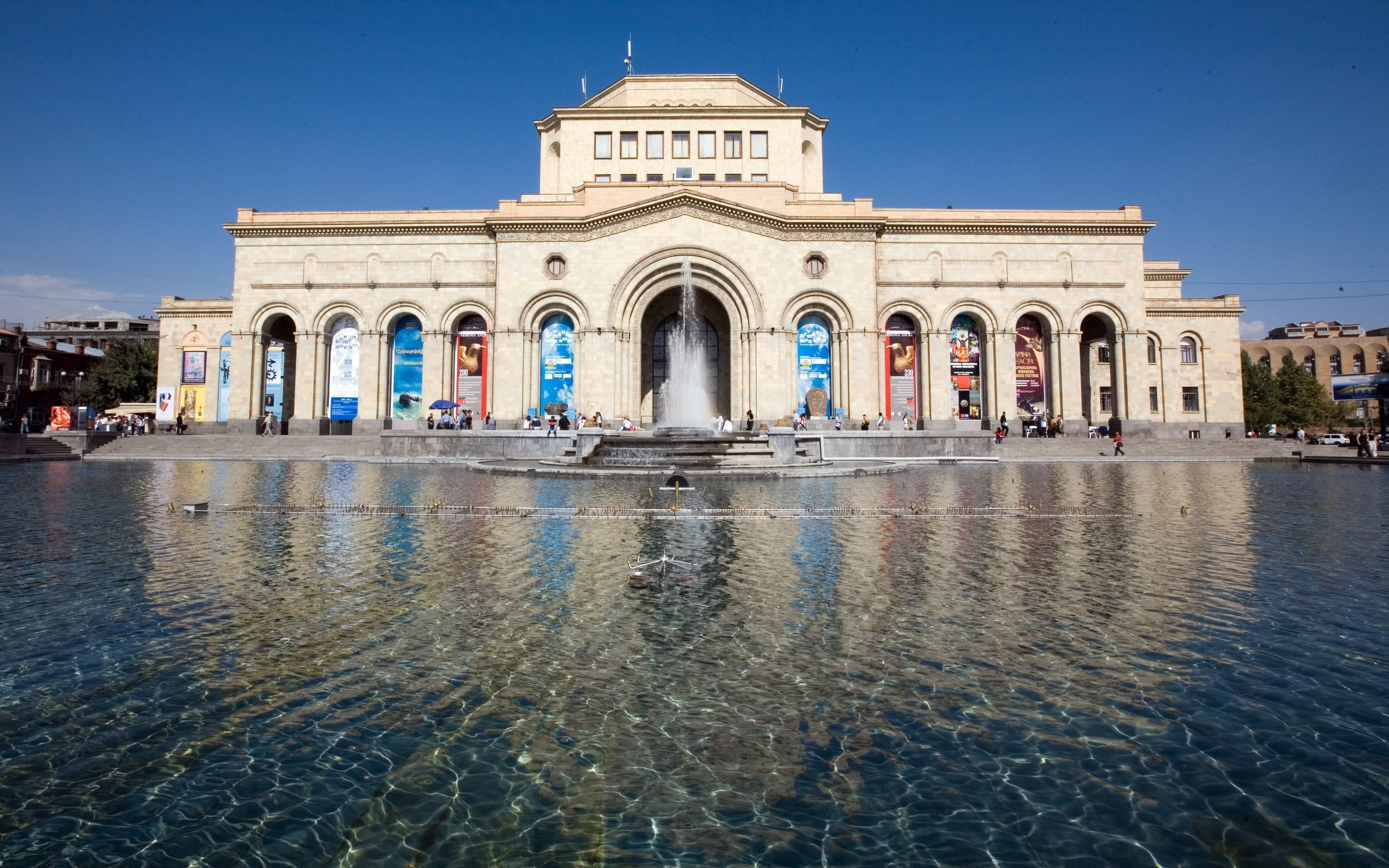 history, Museum, tourism, facade, day, travel destinations, arch, blue, waterfront, Armenia, architecture, Yerevan, 2K, City, outdoors, nature, the past, HD Wallpaper