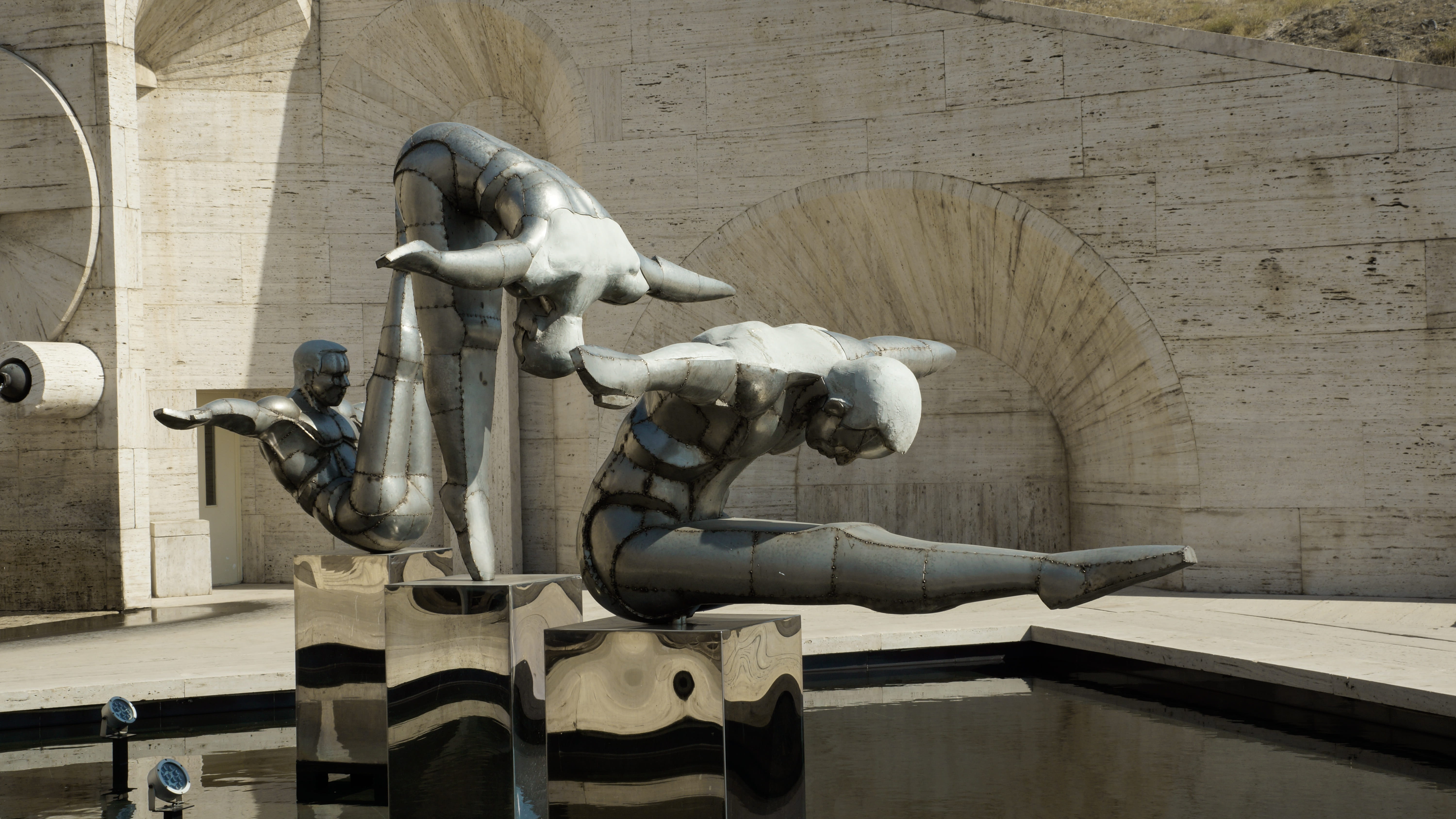 sport, tourism, jump, sunlight, nature, technology, Fountain, craft, art, Diver, architecture, Swimmer, Sculpture, history, human representation, indoors, HD Wallpaper