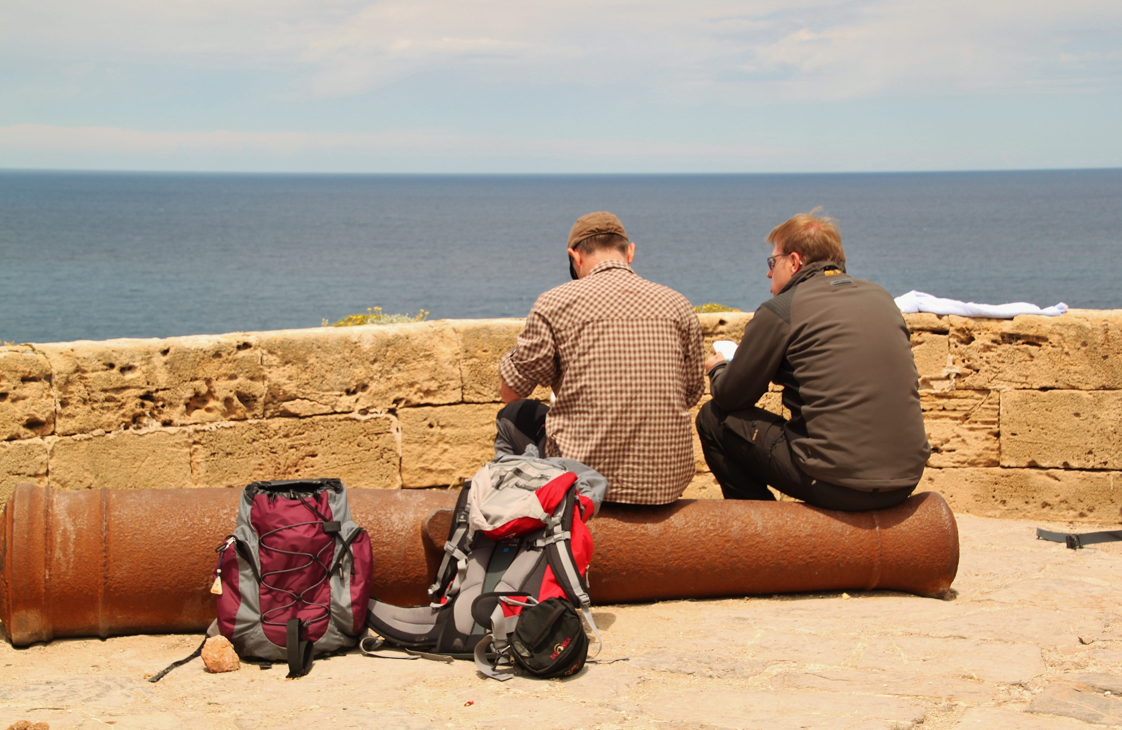 sitting, view, wall, males, outlook, 4K, women, person, post, sea view, water, vacations, platform, wide, spain, defensive tower, horizon, people, vision, HD Wallpaper