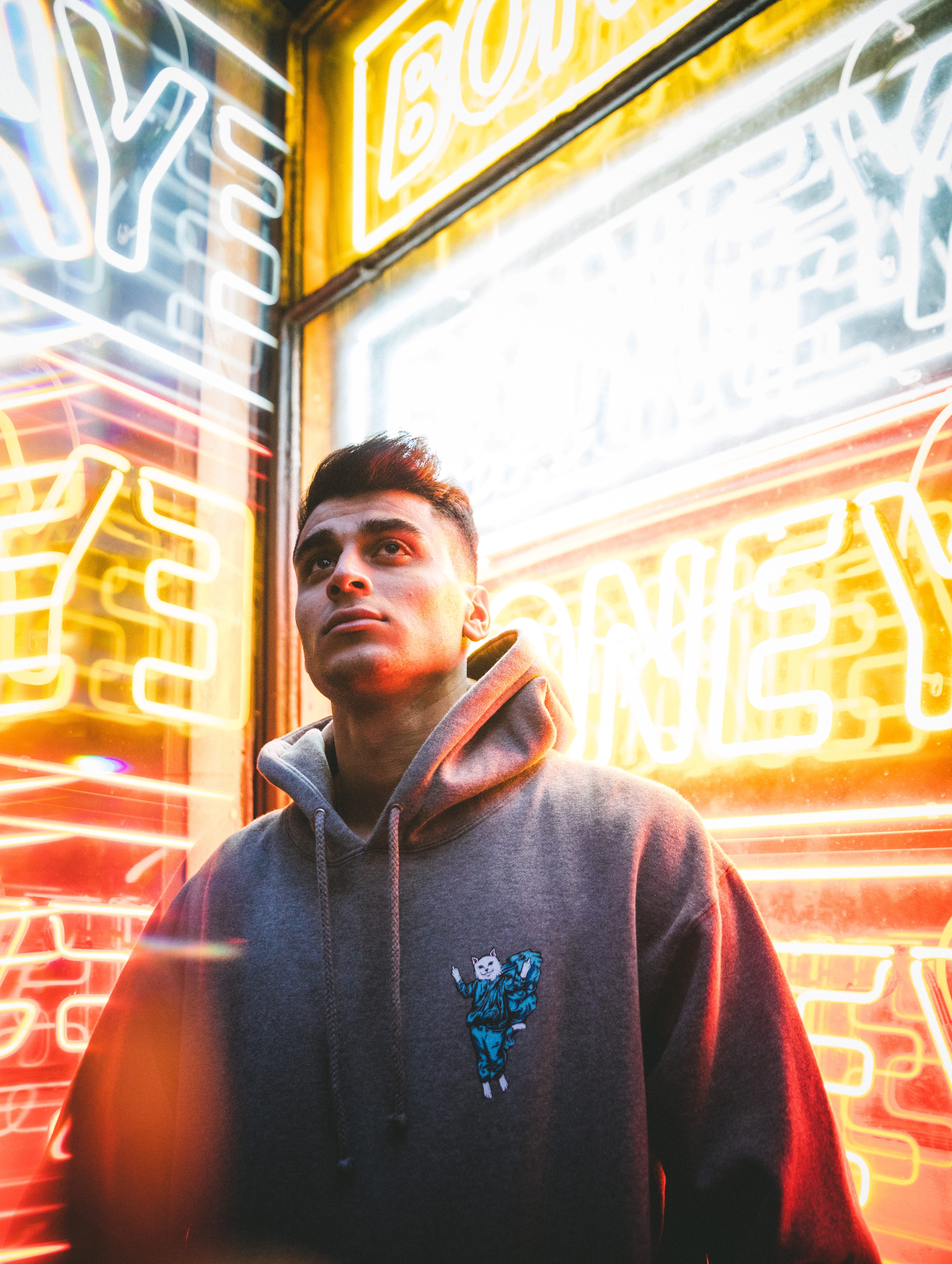 gray, front view, standing, leisure activity, neonlight, outdoors, 5K, hoody, model, hoodie, young adult, prism, casual clothing, signages, illuminated, Phone HD Wallpaper