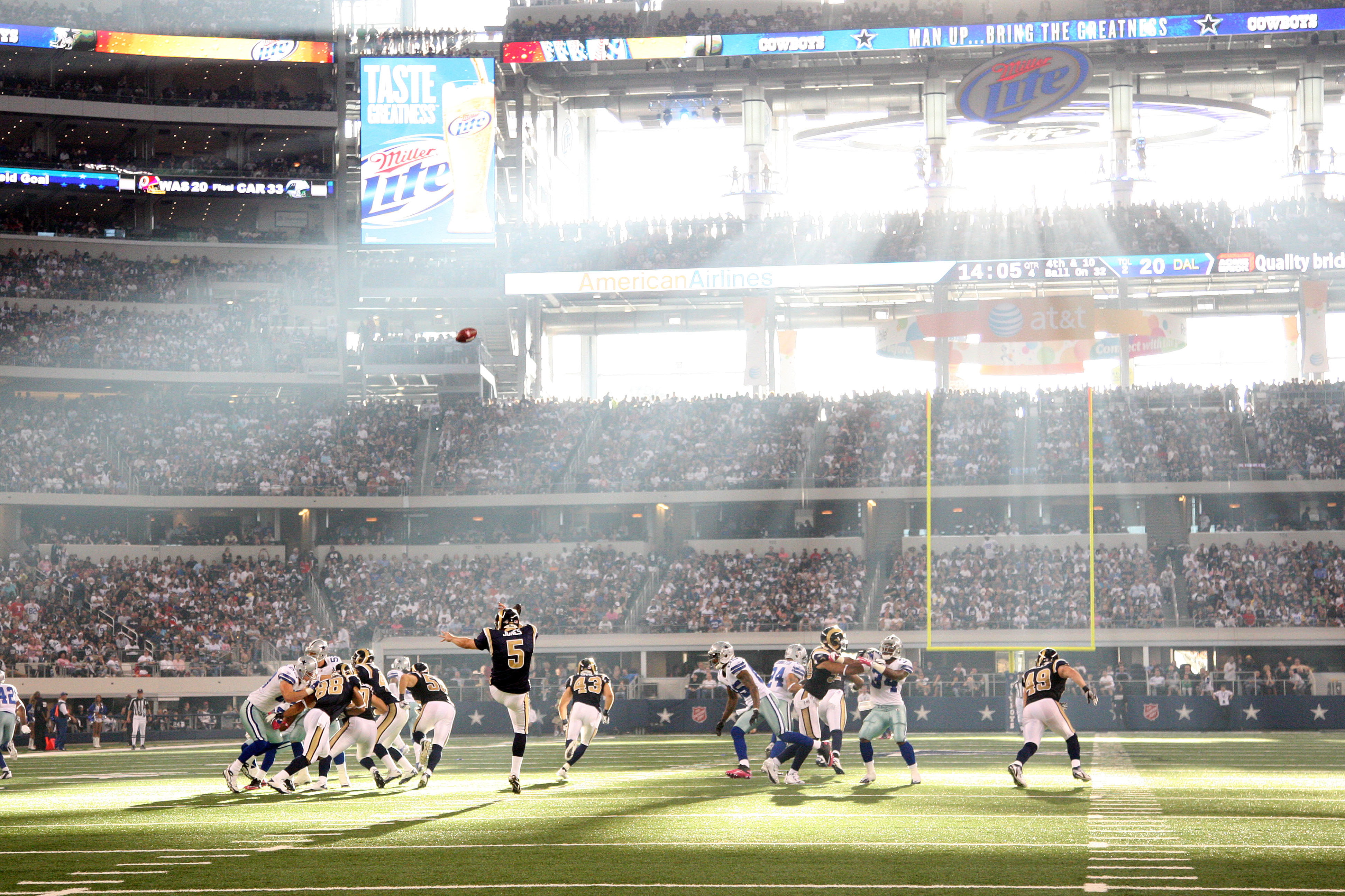 sports Venue, outdoors, championship, sports Race, professional Sport, American football, cool atmosphere, adult, american Football - Sport, horse Racing, HD Wallpaper