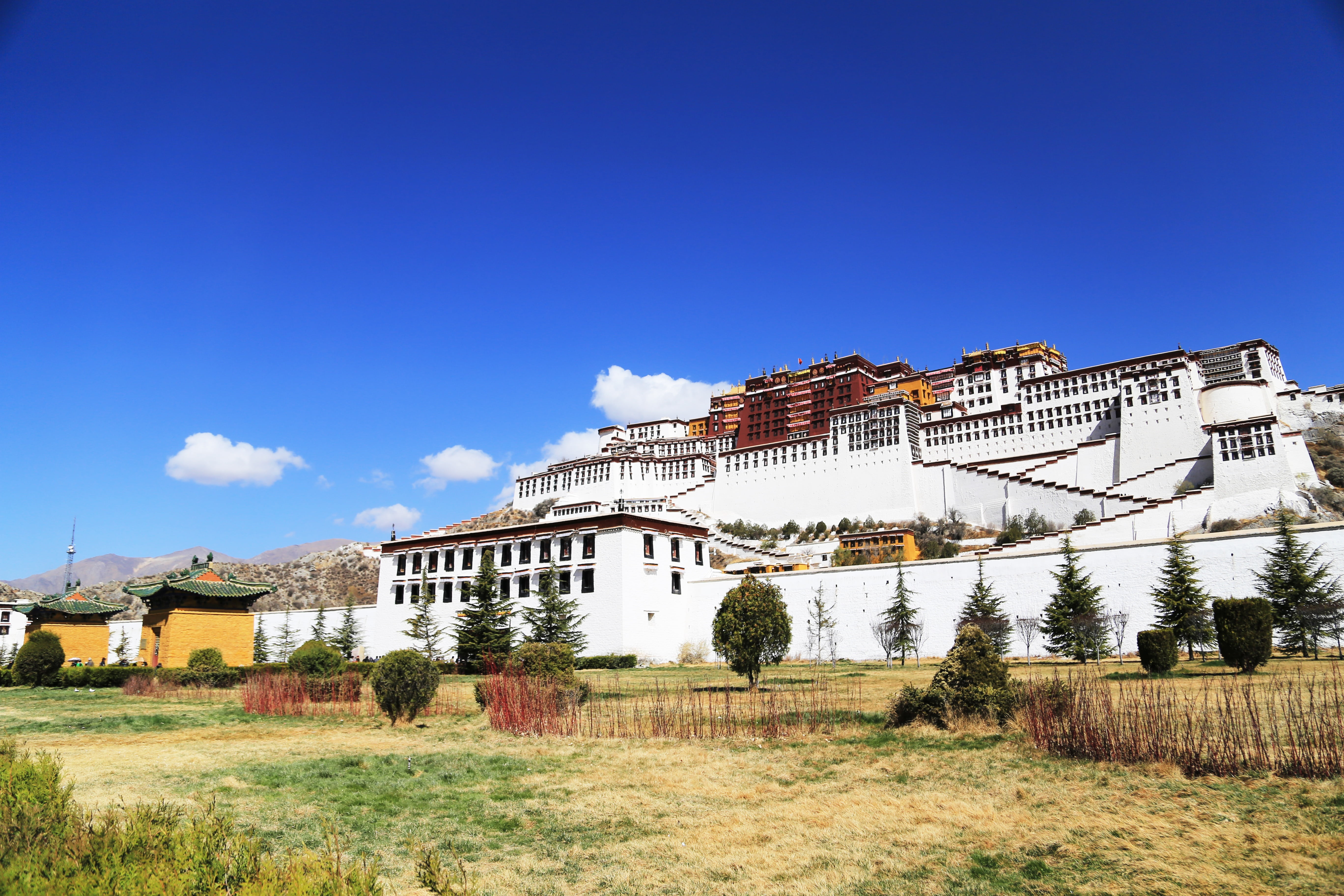 buddhism, tibet, the potala palace, the past, travel, landscape, blue sky, the solemn, architecture, lhasa, no people, built structure, travel destinations, HD Wallpaper