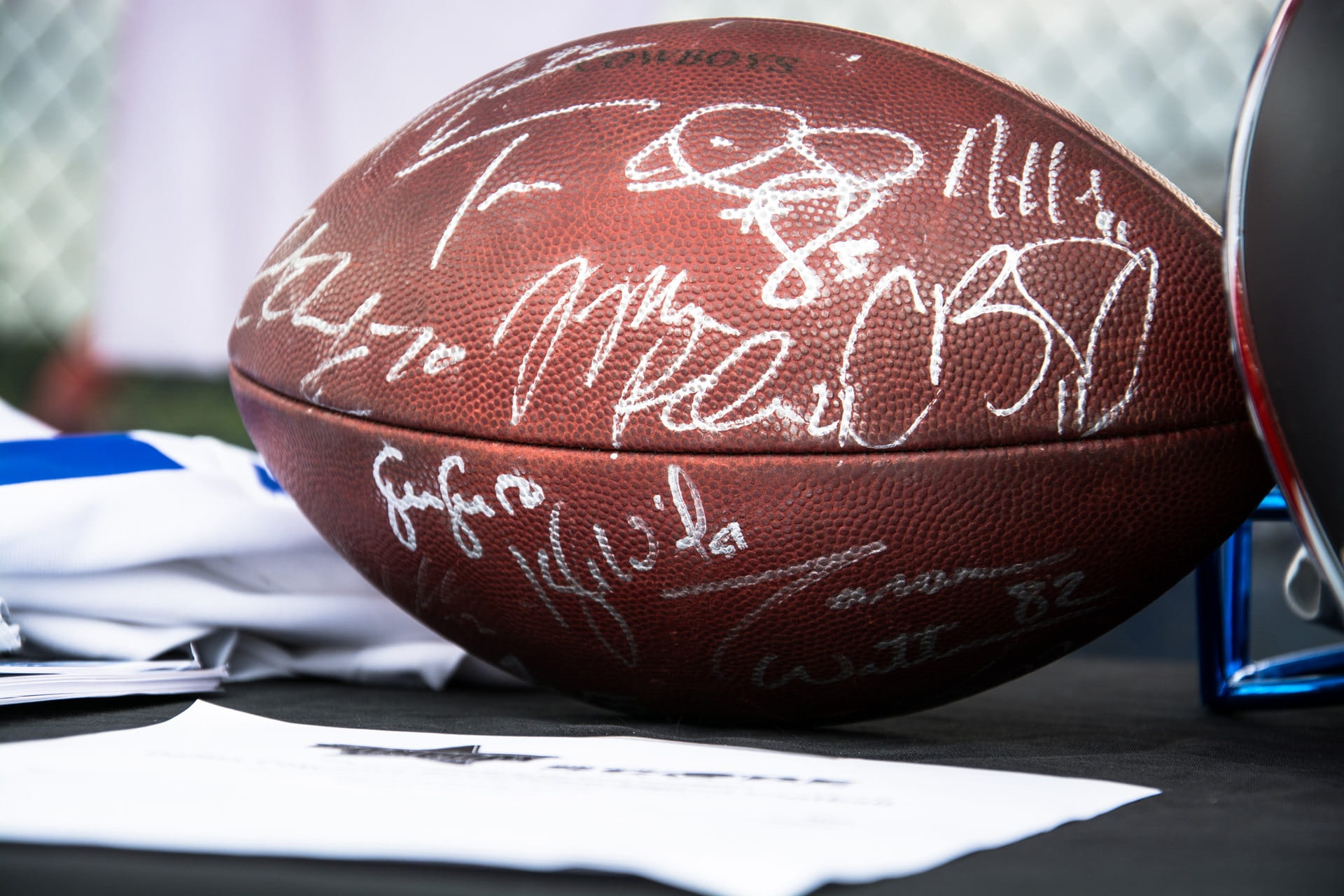 sport, no people, quarterback, signature, sports signature, day, ball, paper, western script, communication, pattern, art and craft, text, indoors, nature, HD Wallpaper