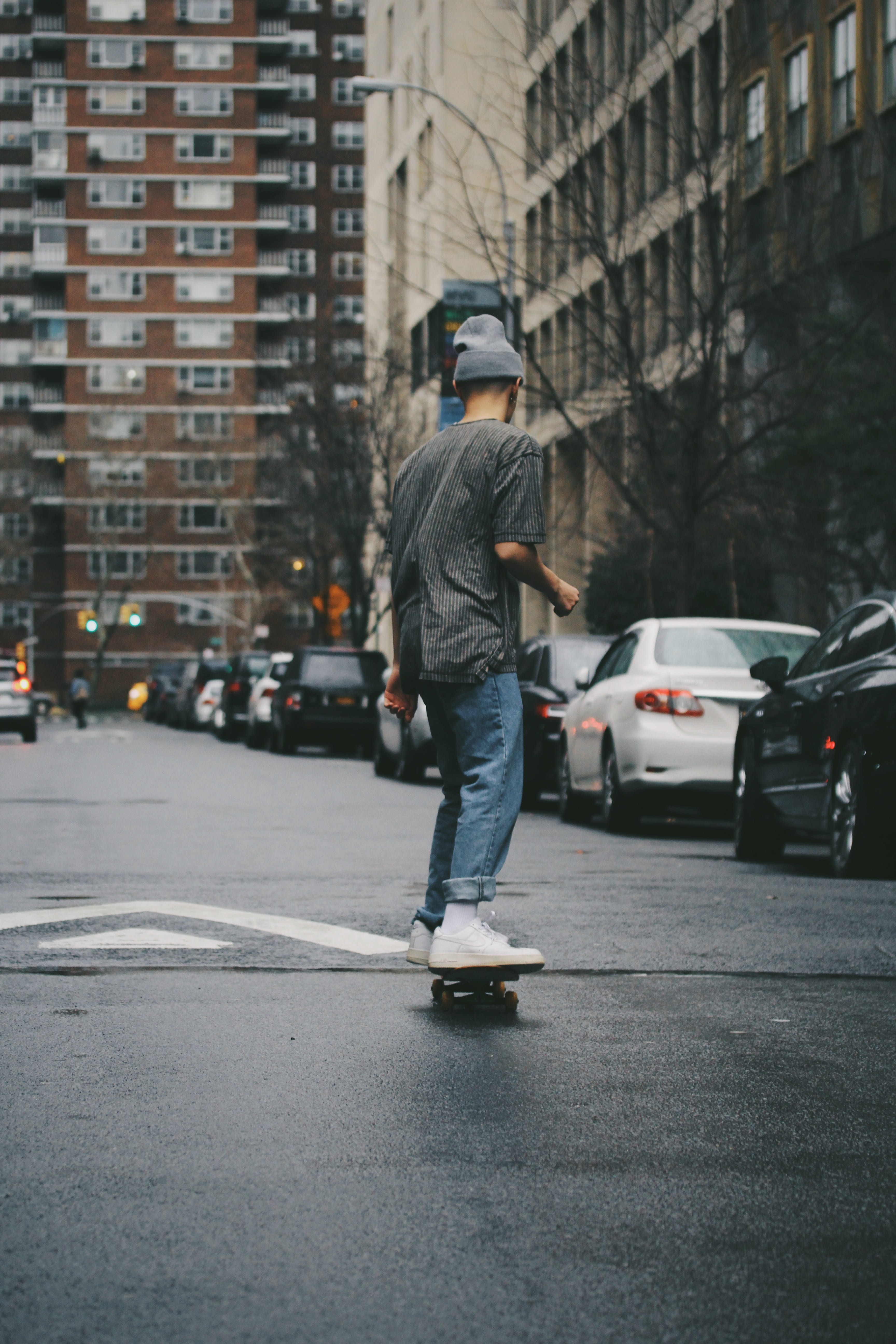 high, motor vehicle, car, mode of transportation, 5K, outdoors, riding, architecture, day, full length, man, built structure, transportation, casual clothing, Phone HD Wallpaper