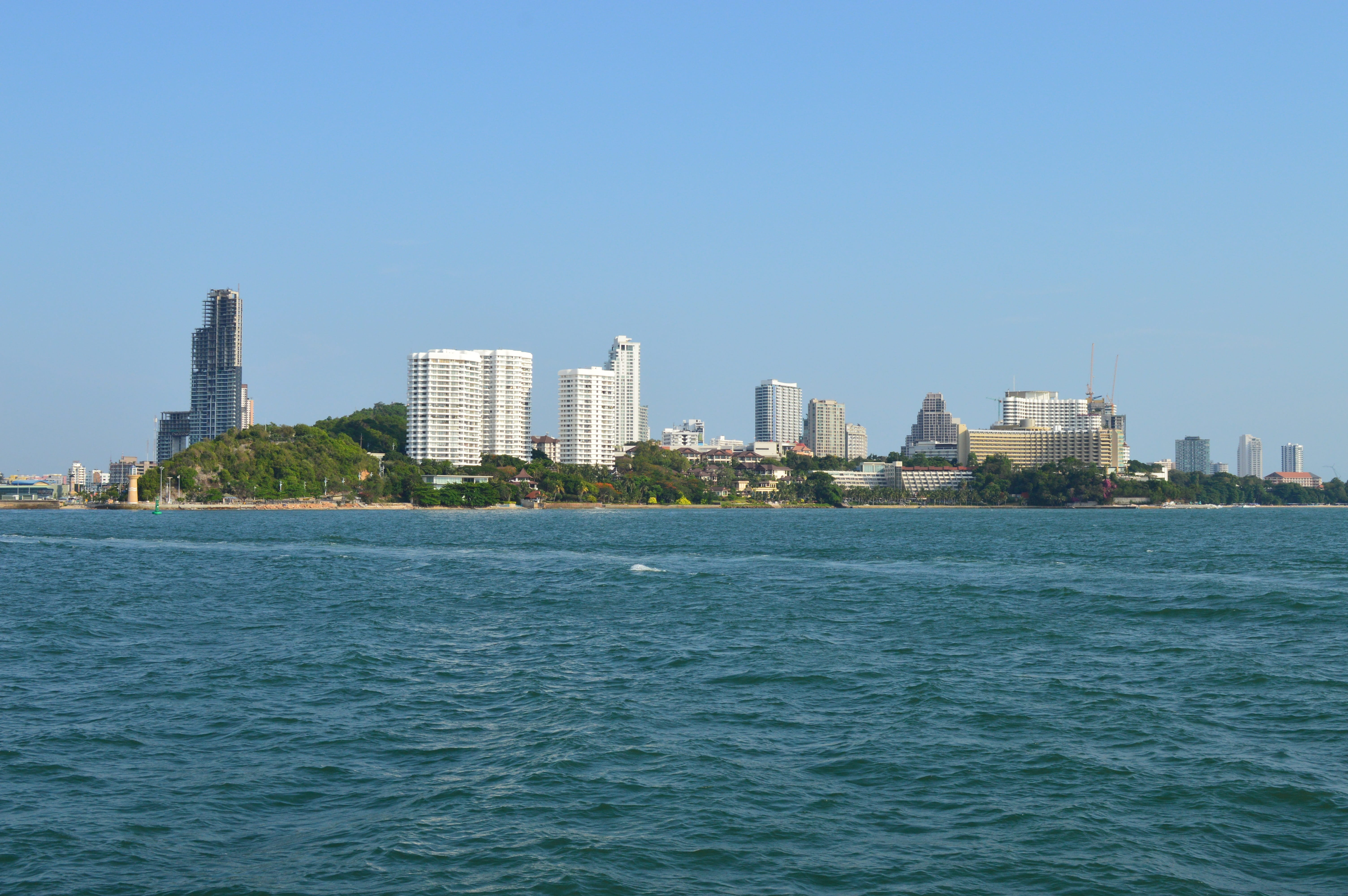 ocean, gulf of, office building exterior, sky, resort, urban skyline, cityscape, building, outdoors, cruise, pier, ships, no people, architecture, thailand, HD Wallpaper