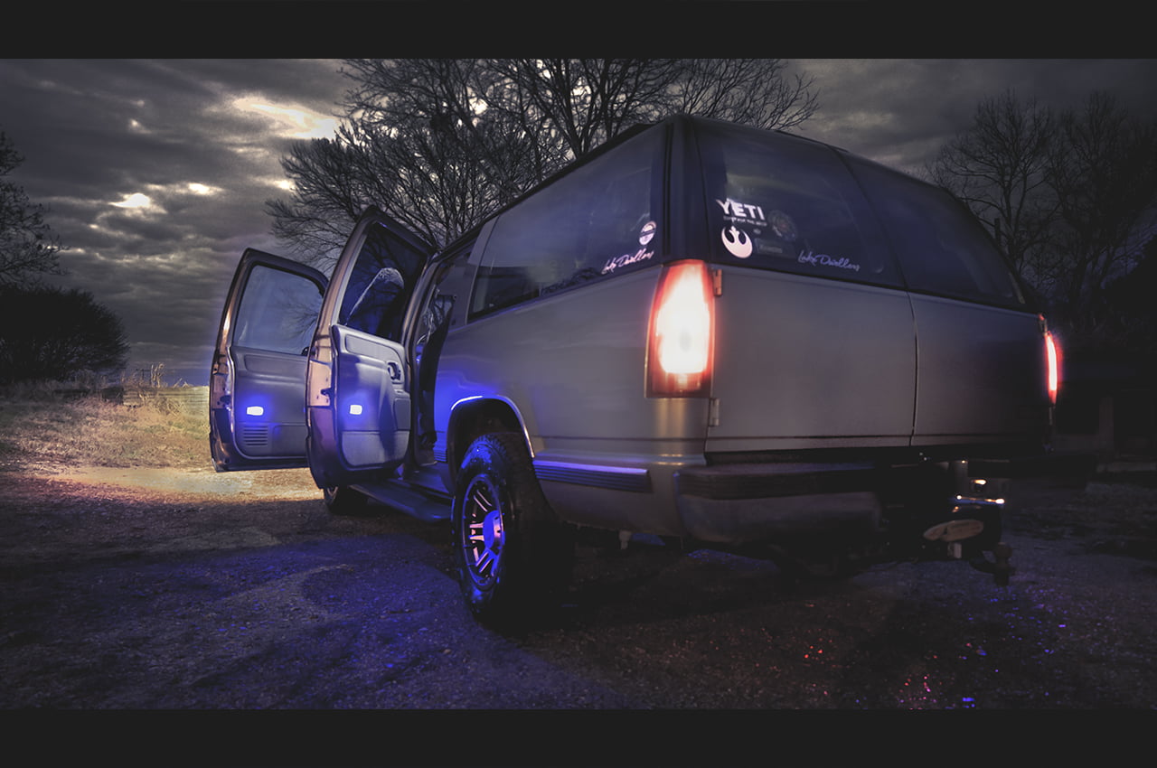 mode of transportation, night, tree, motor vehicle, cloud - sky, road, transfer print, LED headlight, no people, 720P, street, pickup trucks, SUV, transportation, HD Wallpaper