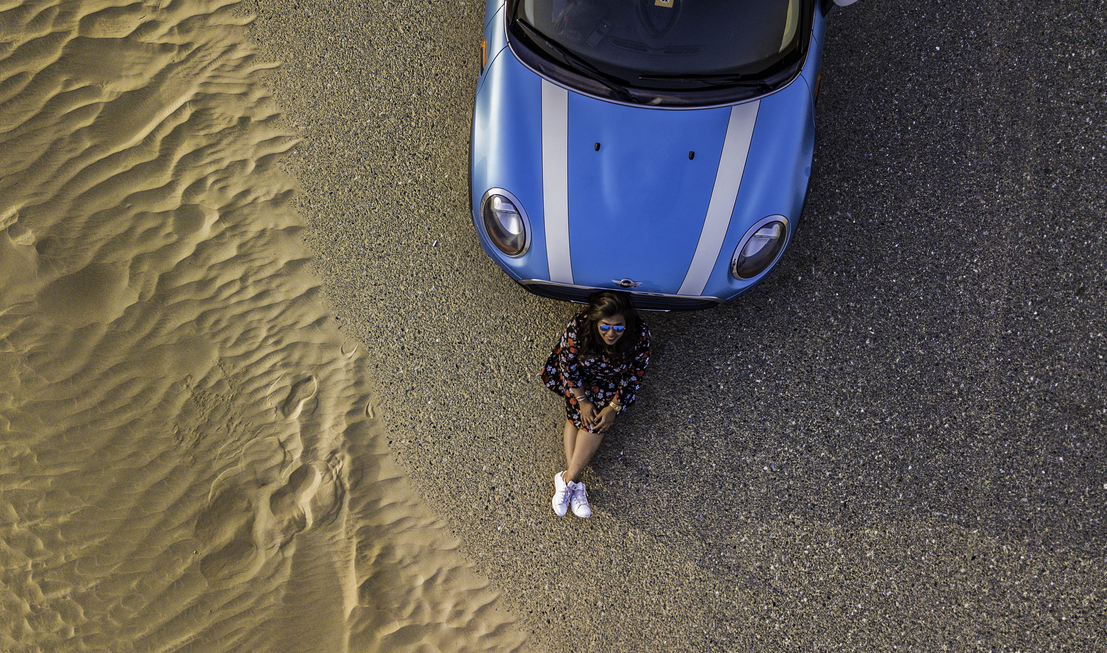 road, standing, nature, drone cam, high angle shot, full length, 2K, casual clothing, drone view, men, car, leisure, land, child, woman, leaning, travel, HD Wallpaper