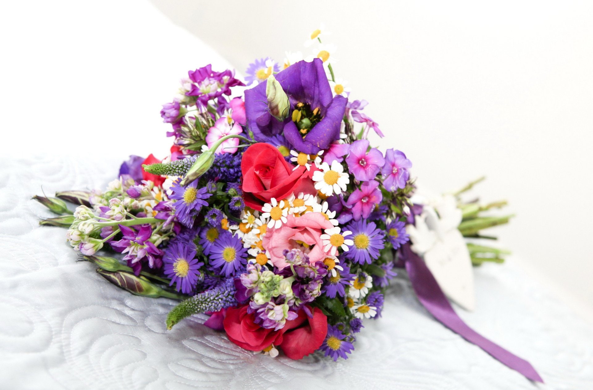 Eustoma, 1080P, Rose, Purple Flower, Man Made, Pink Flower, Bouquet, Flower, Chrysanthemum, HD Wallpaper