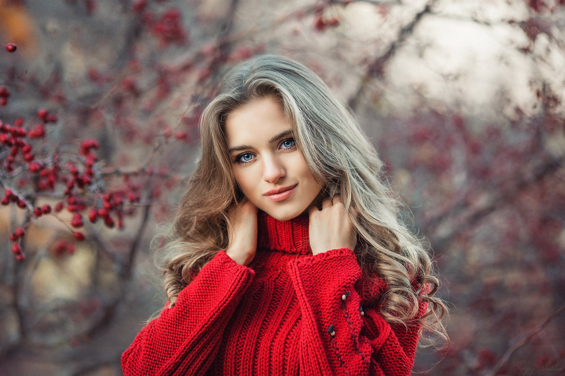 tanyasuun, looking at camera, 1080P, front view, blond hair, adult, long hair, hair, standing, women, hairstyle, Sergey Shatskov, young adult, tree, portrait, HD Wallpaper