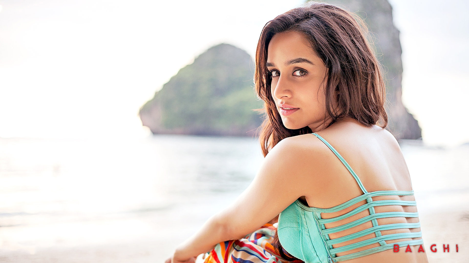 hairstyle, brown hair, outdoors, long hair, girls, adult, hd, young women, beauty, hair, one person, desi girls, 1080P, nature, land, looking at camera, HD Wallpaper