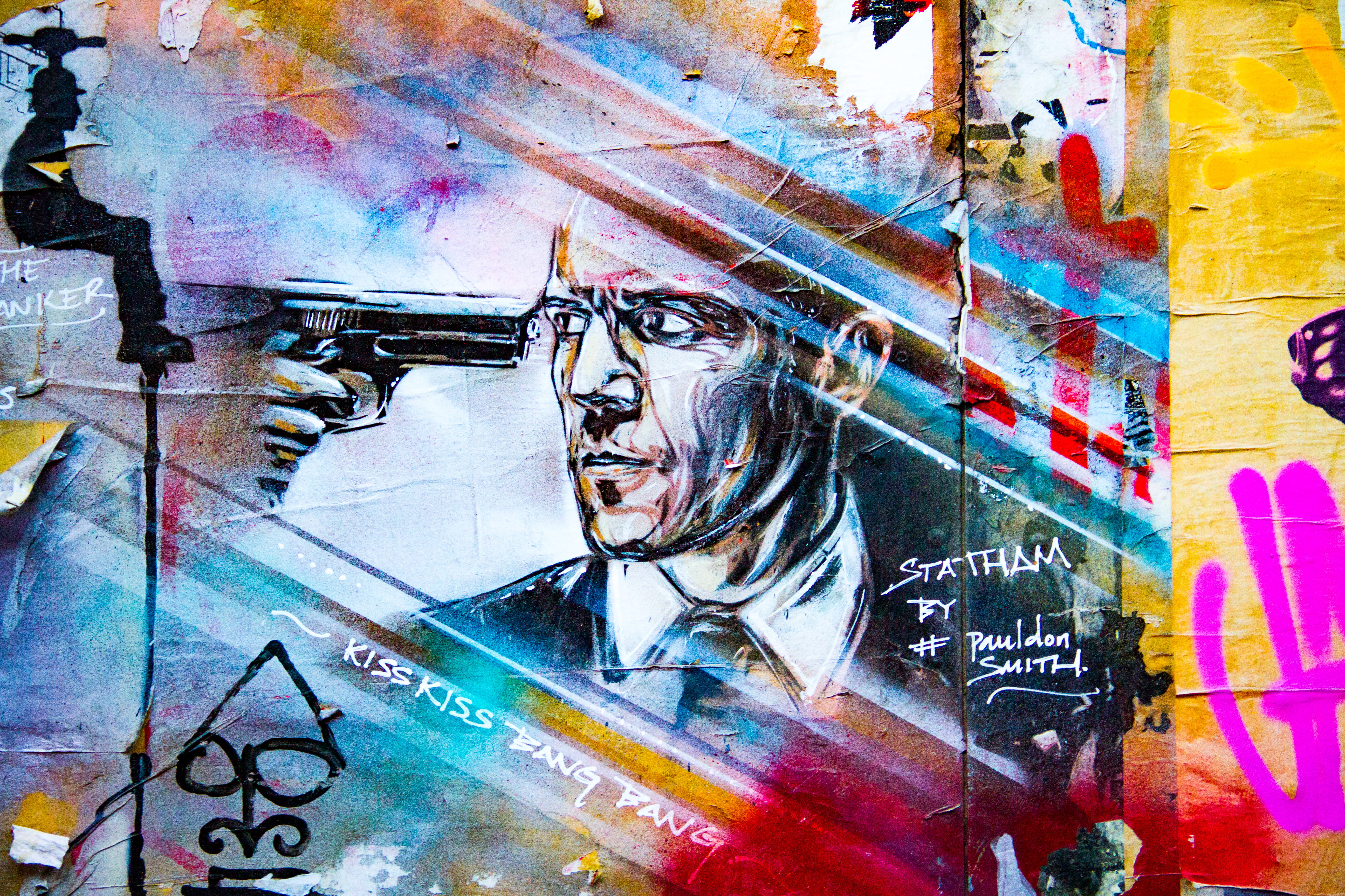 sculpture, full frame, painting, male likeness, drawing, man, wall - building feature, outdoors, built structure, gun, statue, mural, architecture, multi colored, HD Wallpaper