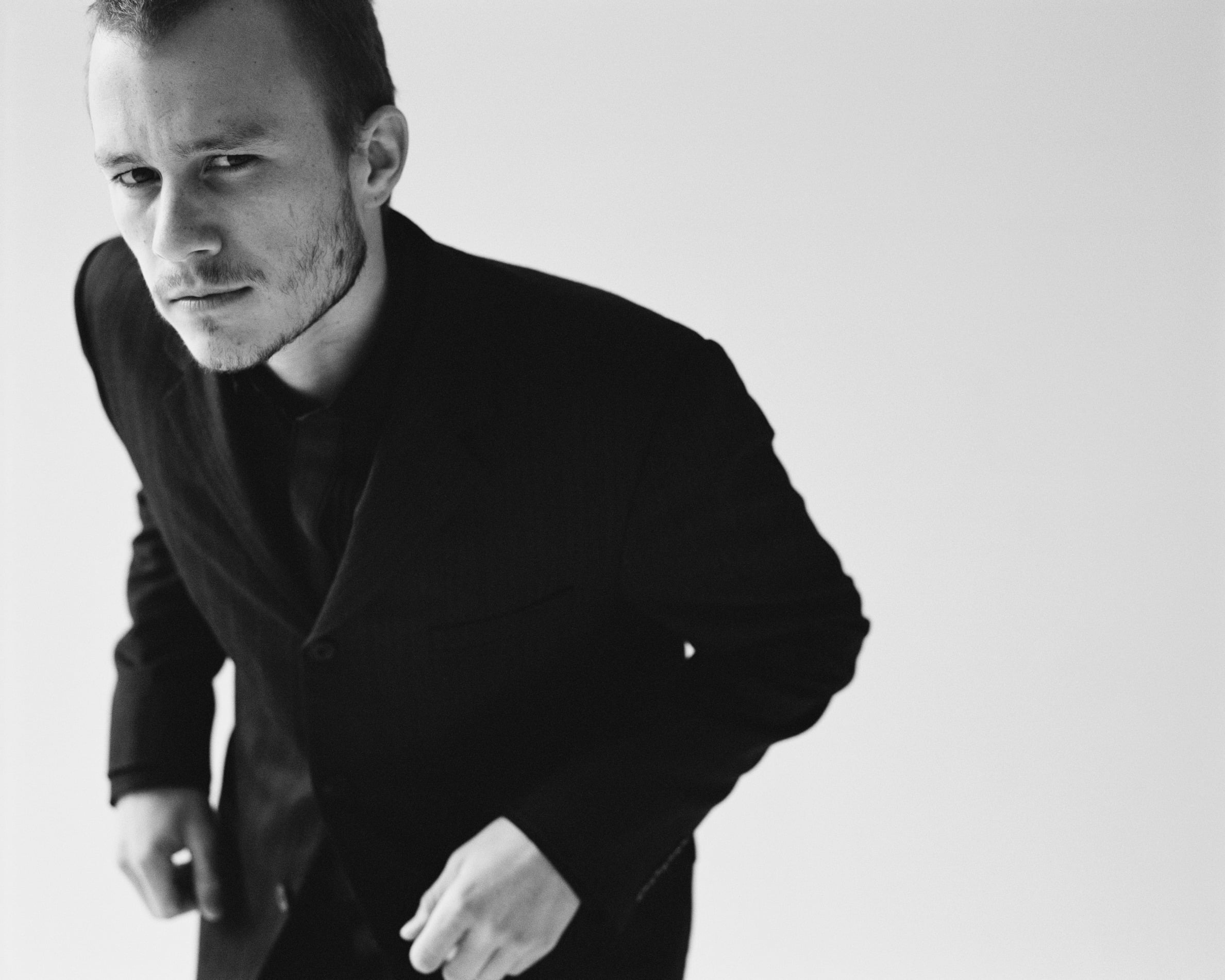 beautiful, black And White, people, young Adult, studio Shot, looking, lifestyles, black Color, one Man Only, white background, three quarter length, heath ledger, HD Wallpaper