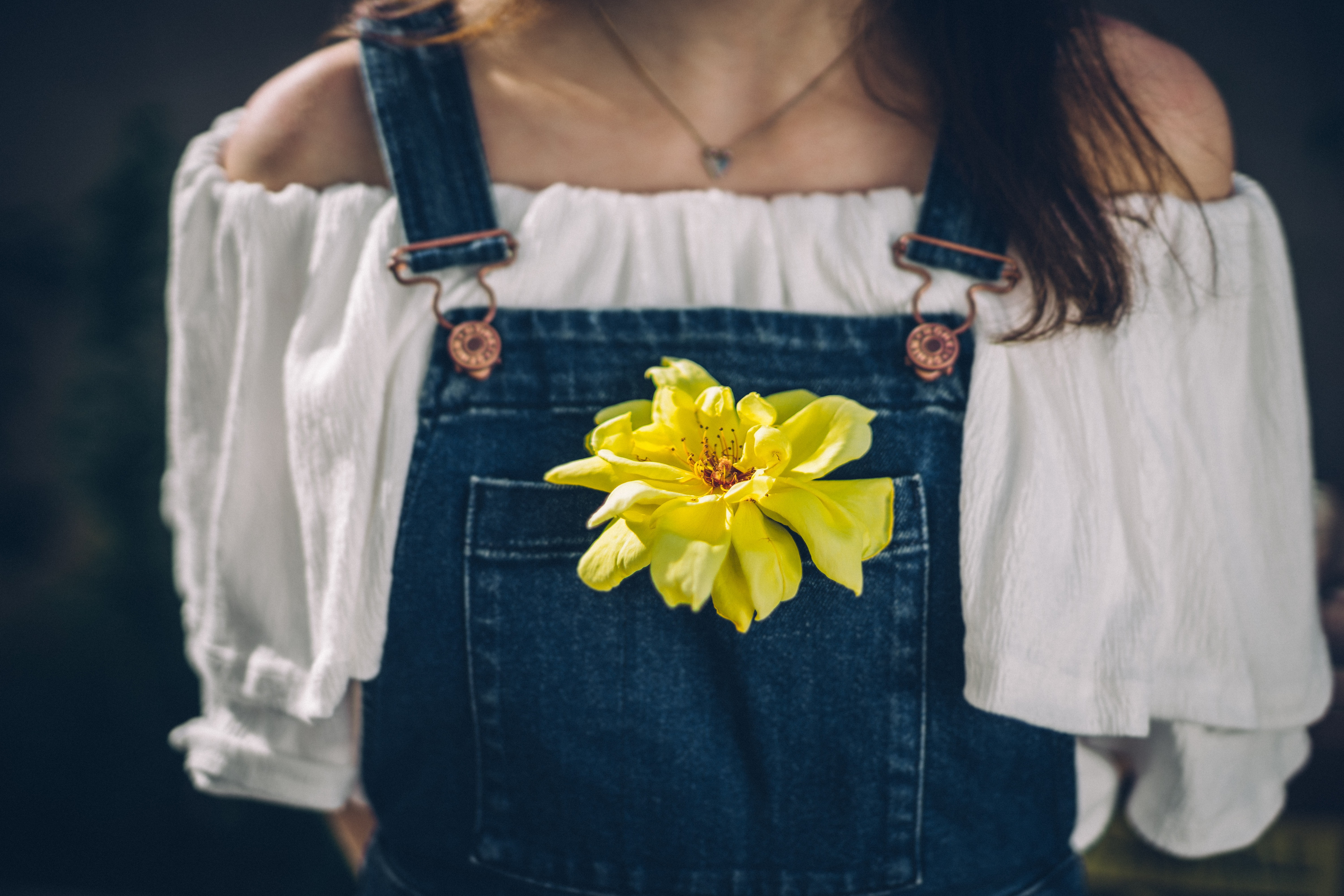 jeans, shoulder, fragility, 5K, fashion, top, flower, traditional clothing, woman, standing, yellow, child, flowering plant, wear, blue, beauty in nature, HD Wallpaper