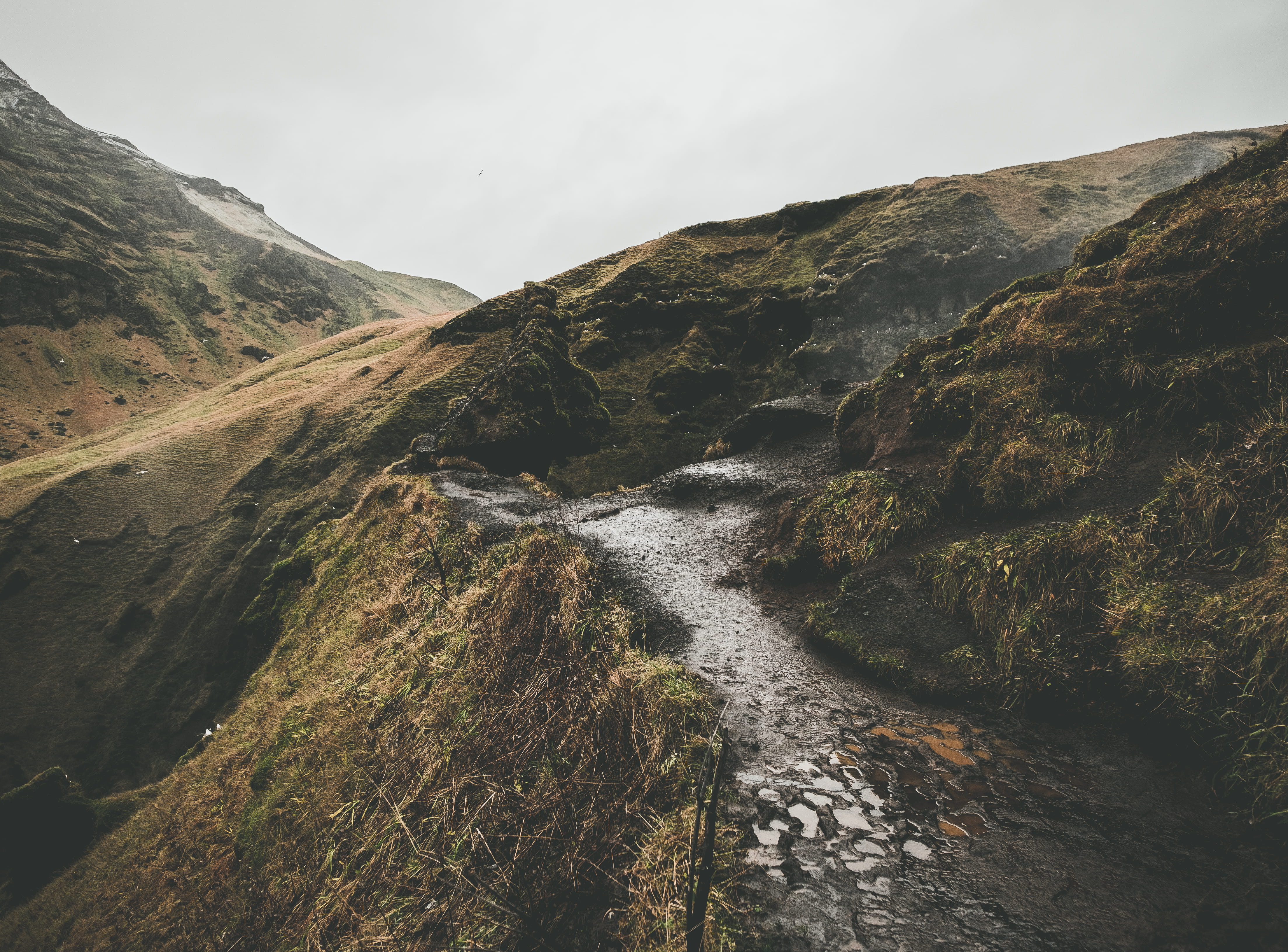no people, exotic, sky, fog, skógafoss, 4K, land, nature, mountains, outdoors, mountain, environment, winter, flowing water, travel, scenics - nature, HD Wallpaper