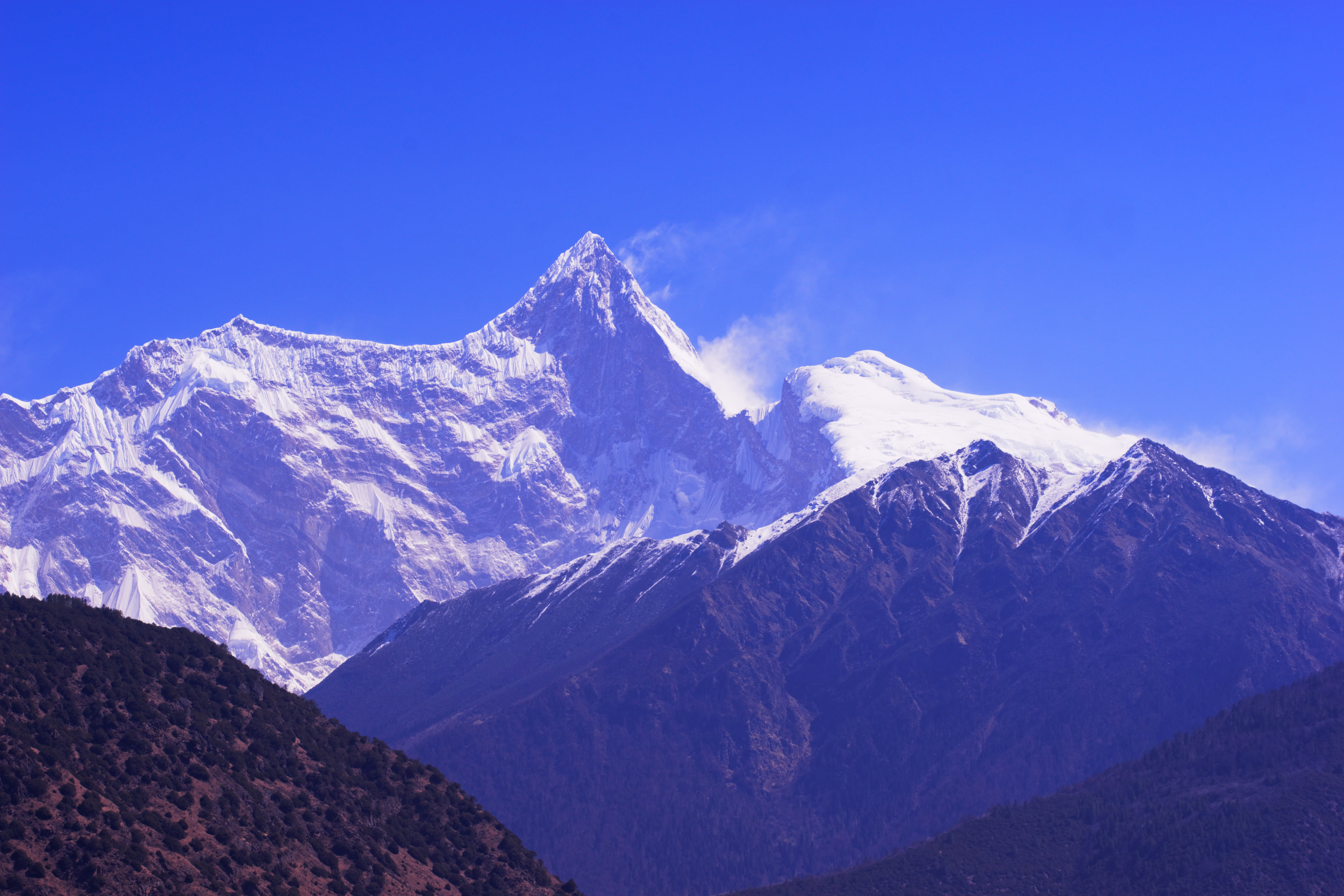 daytime, mountain Peak, blue, nature, shot, close, mountain Range, snow, peak, landscape, Namchabarwa, white, snow peak, mountain, Tibet, Nyingchi, outdoors, HD Wallpaper