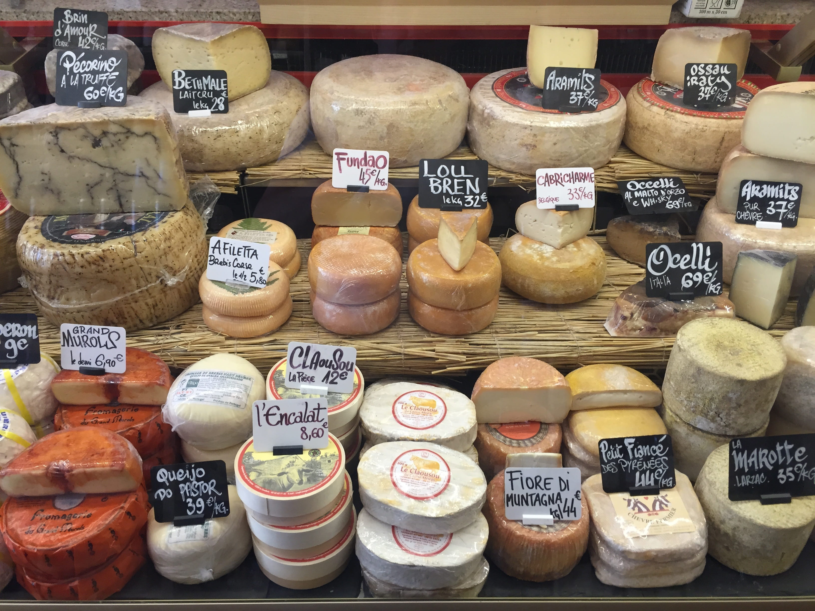 paris, cultures, 2K, cheese loaf, order, market, western script, Music, retail display, large group of objects, jar, Counter, store, shopping, no people, HD Wallpaper