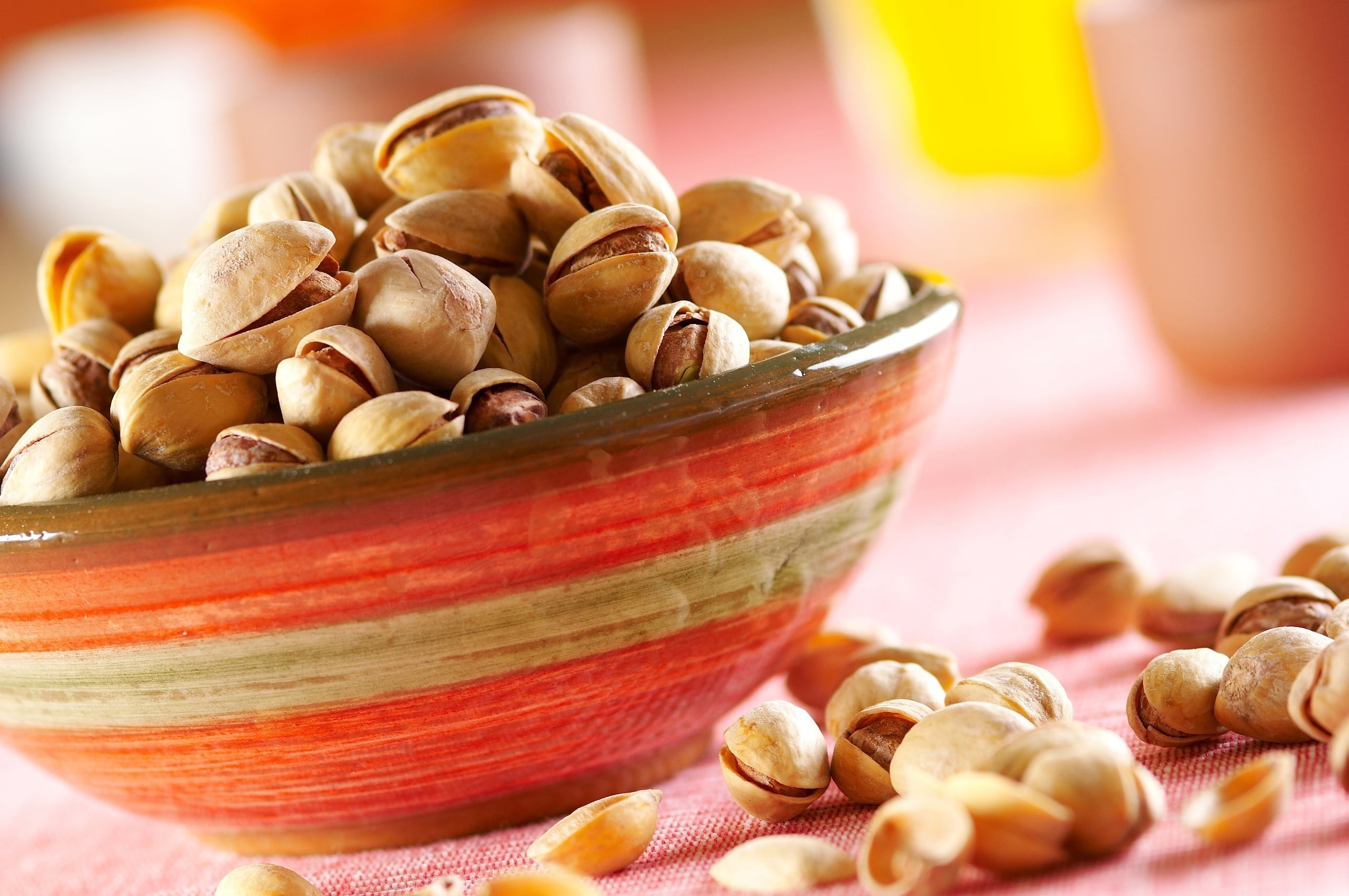 nut - Food, heap, abundance, 2K, brown, vegetarian Food, dieting, nutshell, nut, backgrounds, cashew, gourmet, still life, food And Drink, salted, dried food, HD Wallpaper