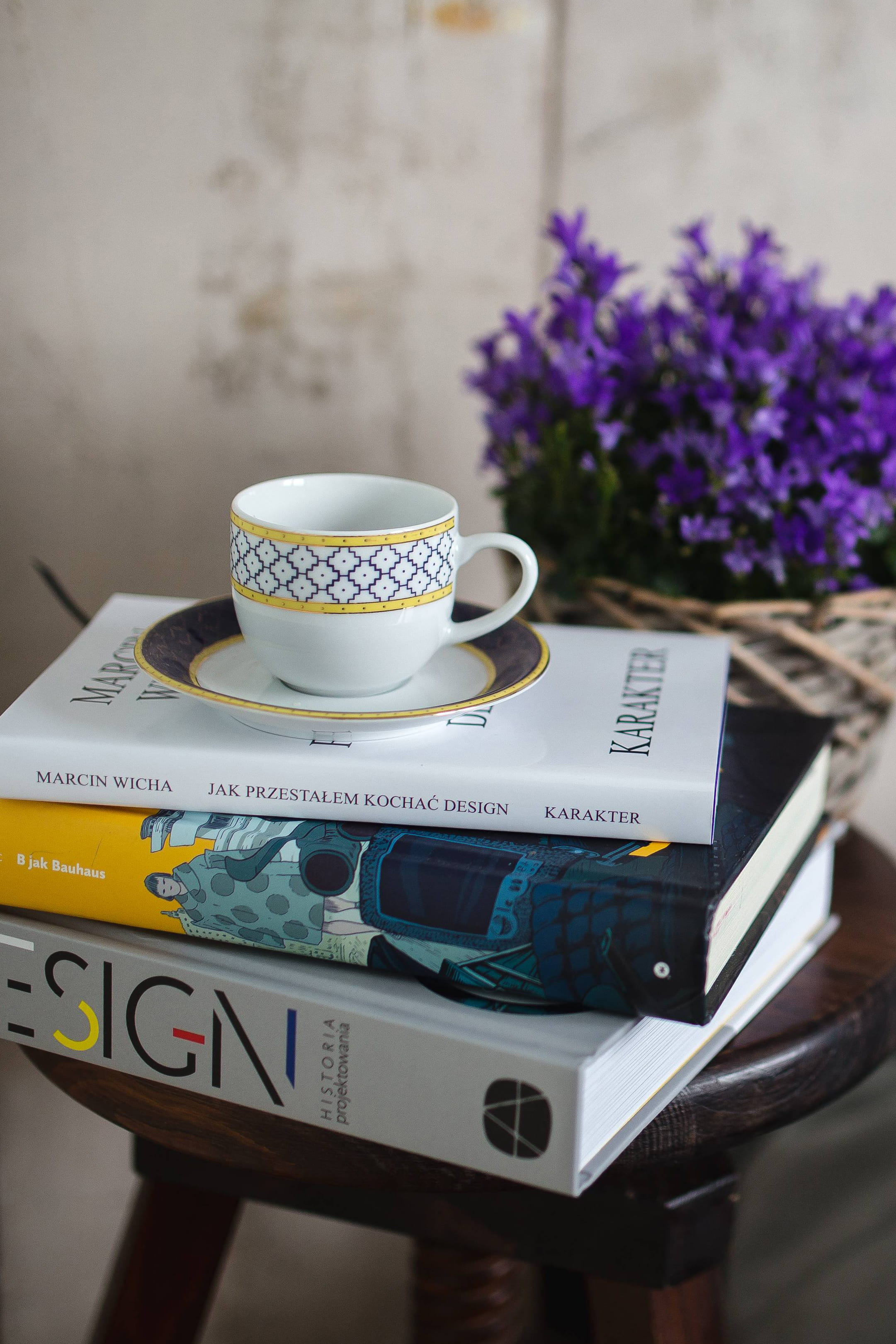 cup, flower, bed, by the bed, day, reading, wooden, coffee, Books, tea cup, coffee - Drink, ceramics, cafe, communication, table, purple, plant, stool, Phone HD Wallpaper