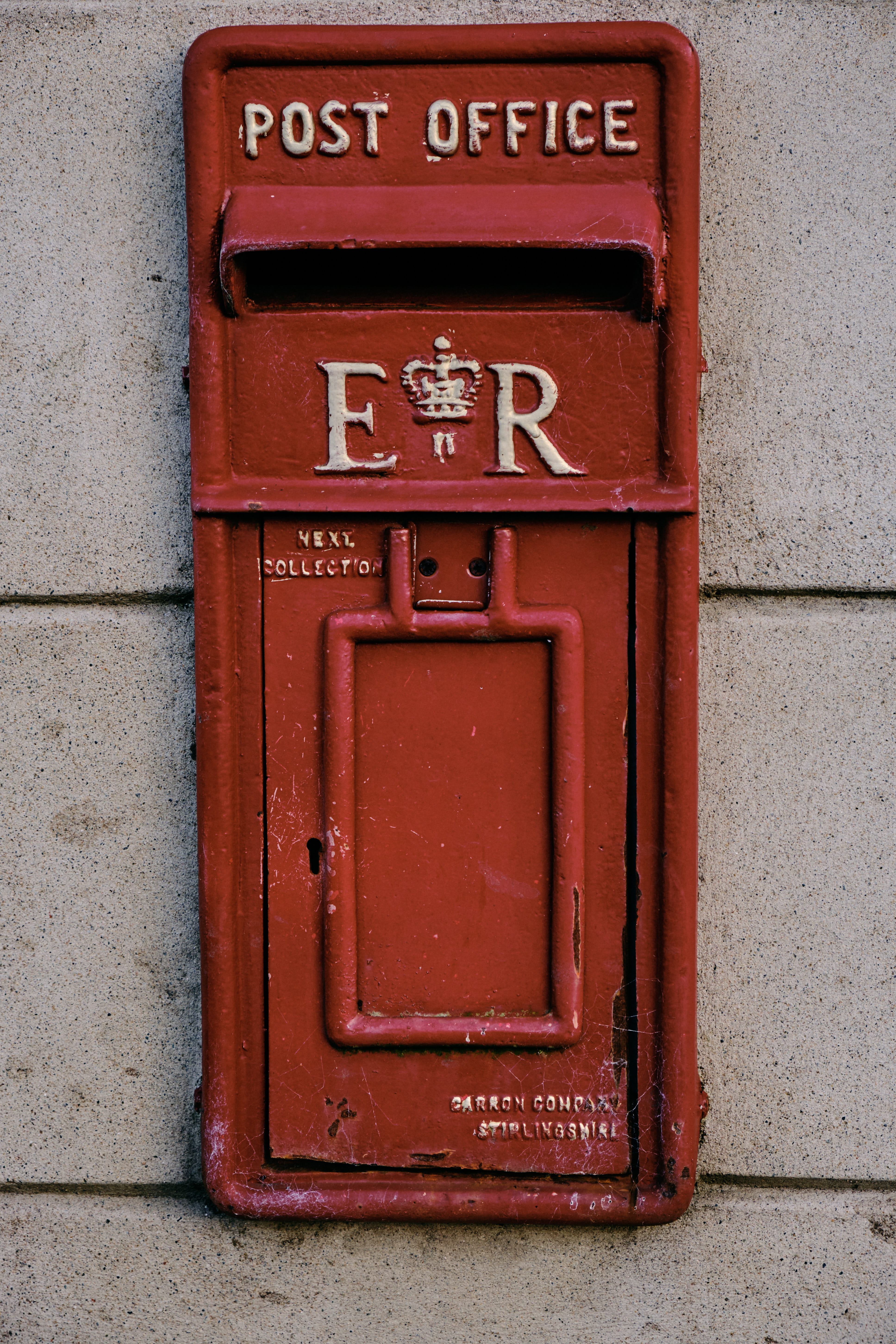 rubble, private mailbox, wall - building feature, postbox, public mailbox, alloy wheel, brick, rust, container, 5K, correspondence, postal office, spoke, Phone HD Wallpaper
