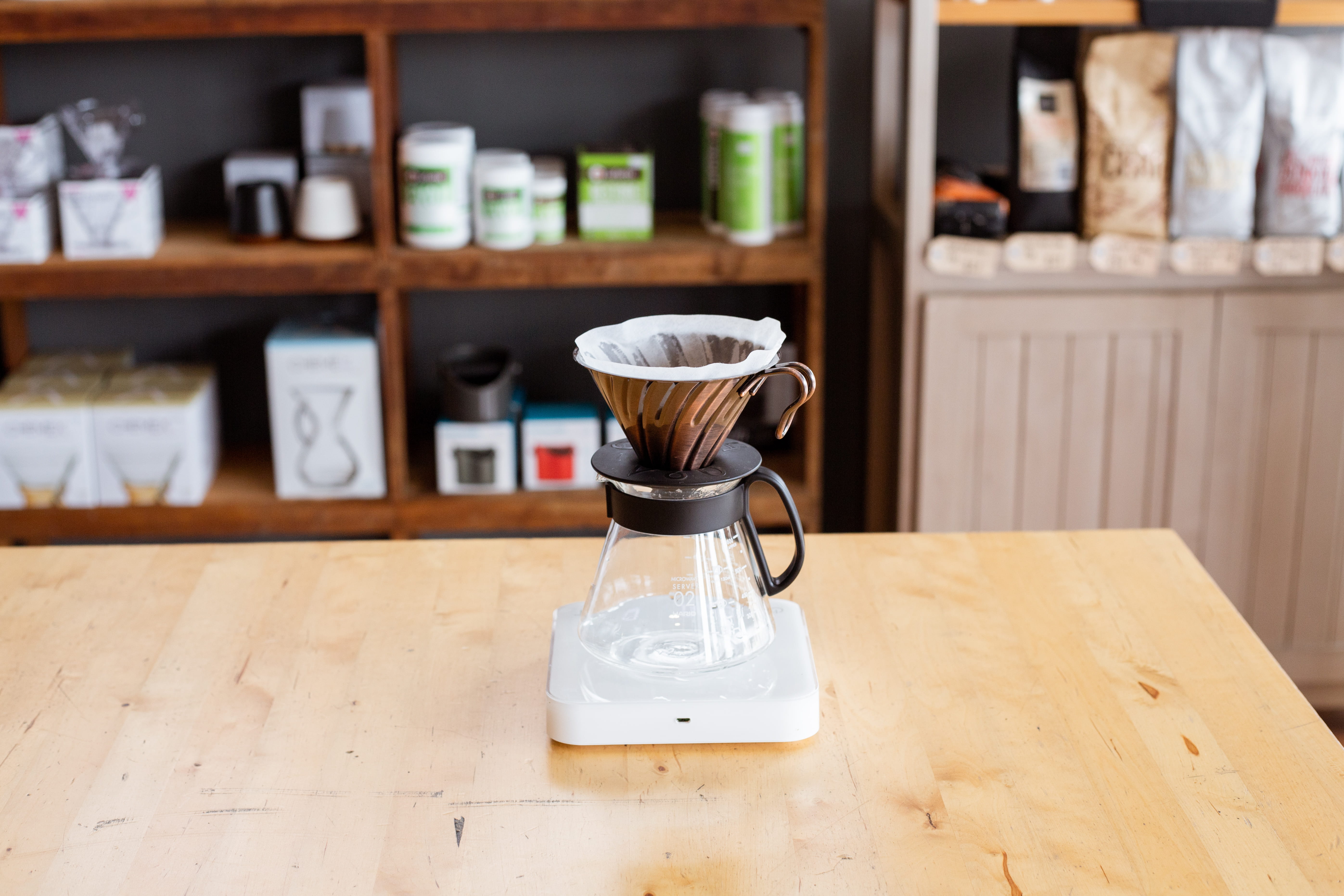 kitchen, domestic room, coffee maker, shelf, wood - material, coffee shop, household equipment, home decor, crockery, cafe, adelaide, home, coffee - drink, HD Wallpaper