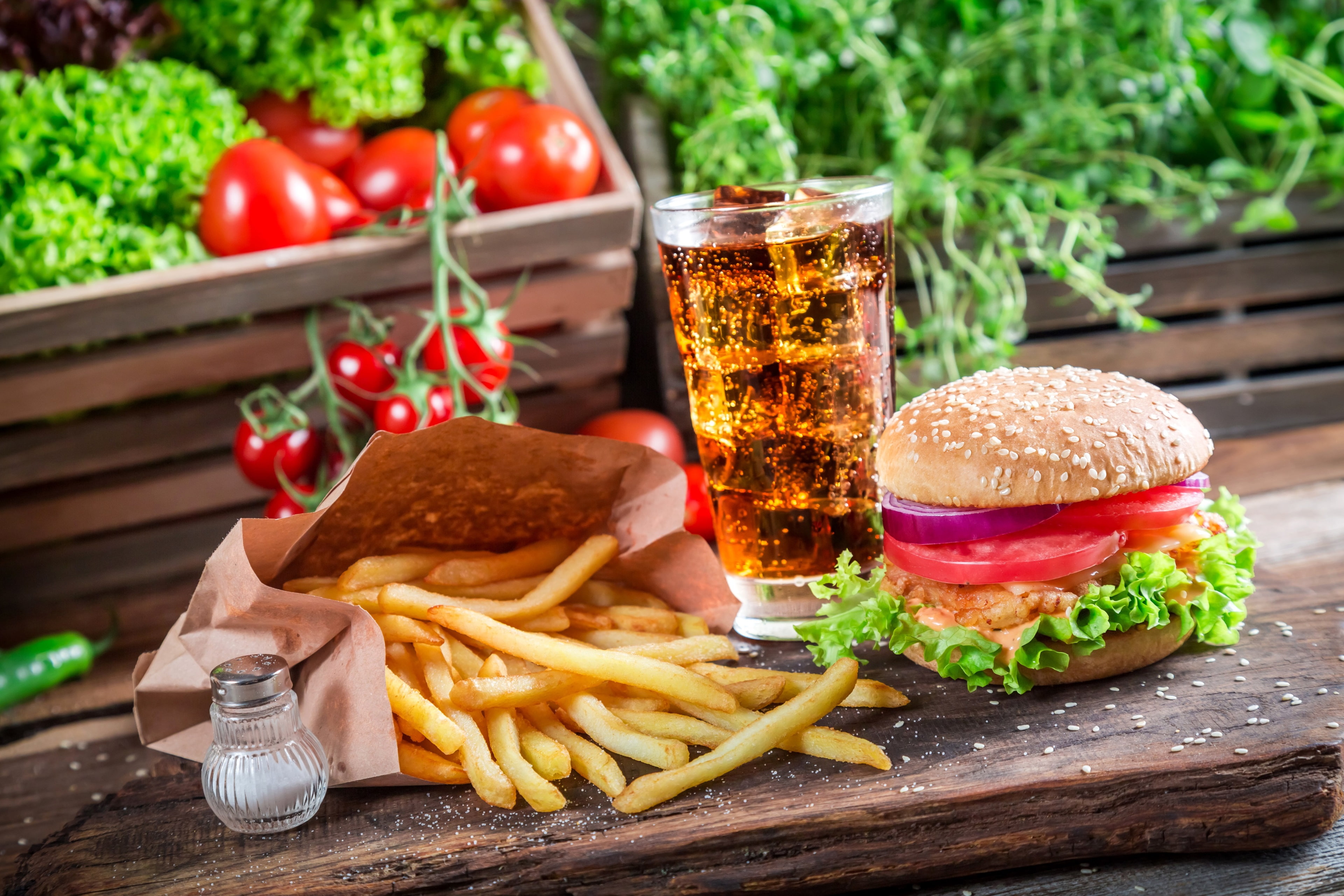prepared potato, food and drink, vegetable, snack, onion, burger, unhealthy eating, refreshment, potato, fried, drink, meat, tomato, fast food, fruit, ready-to-eat, HD Wallpaper