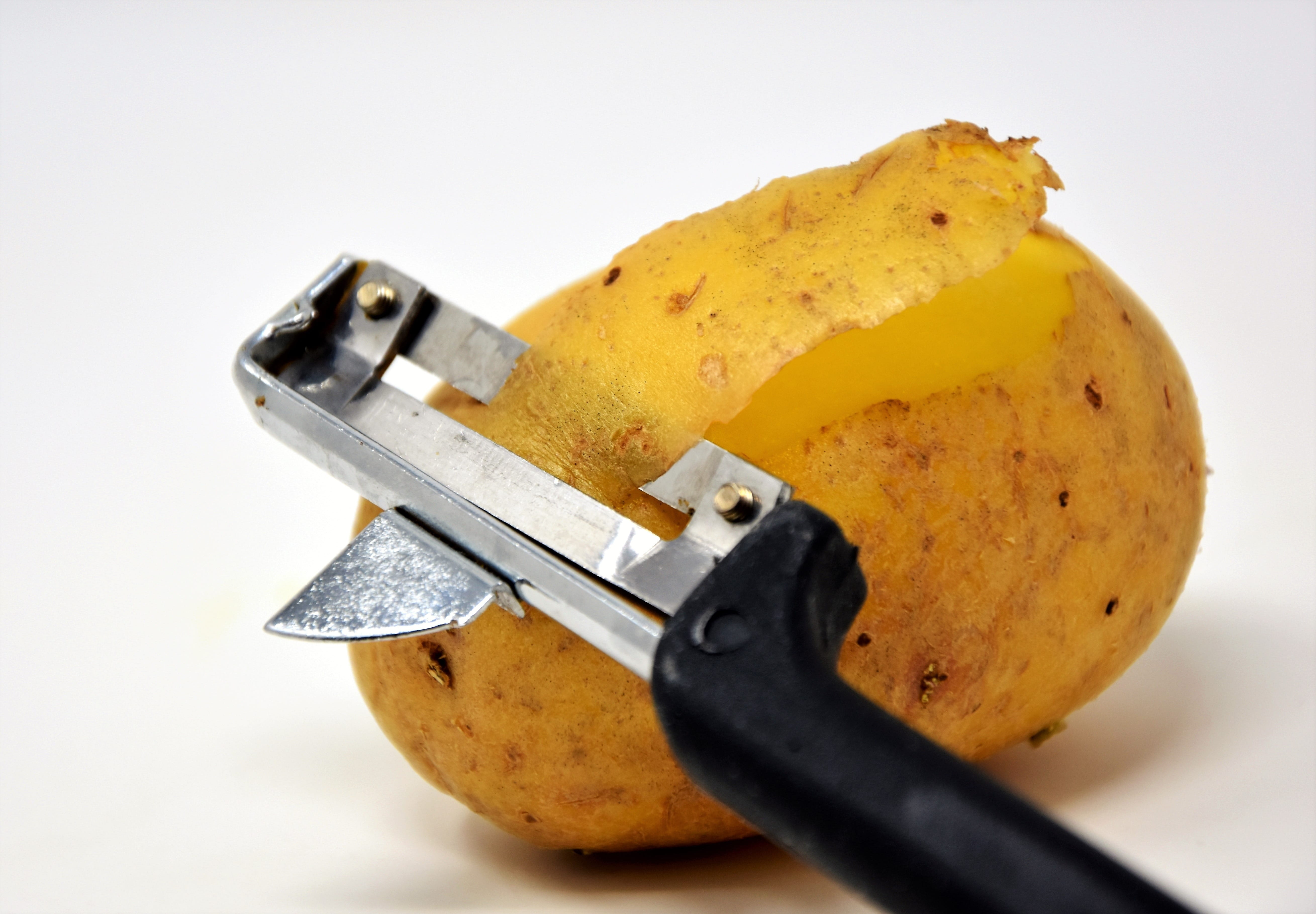 raw, freshness, cut out, kitchen work, studio shot, peel, potato peeler, single object, shell, stärkehaltig, healthy eating, cook, healthy lifestyle, eat, HD Wallpaper
