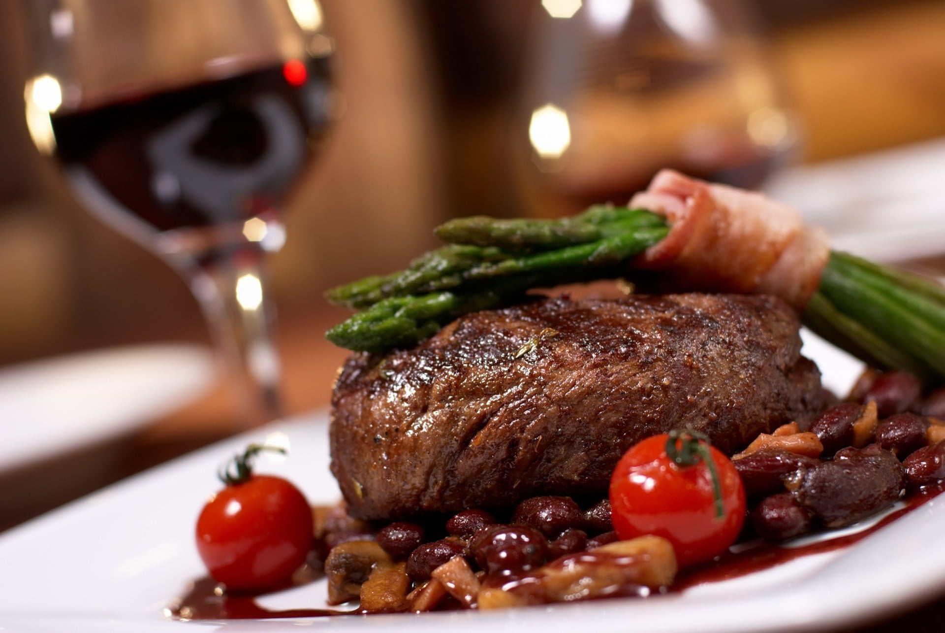 christmas, asparagus, meal, herb, cooking, main Course, rib, alcohol, vegetable, red, food And Drink, indoors, rare, red wine, color Image, meat, wineglass, HD Wallpaper