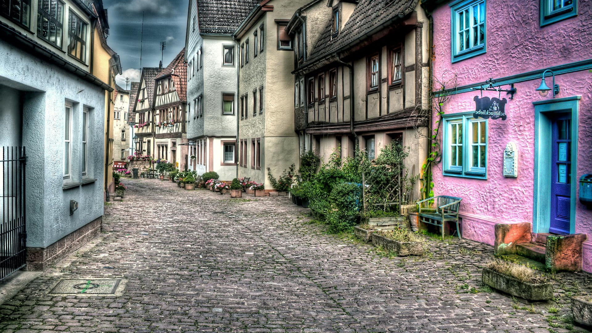 wall, house, cobblestone, building exterior, plant, city, landscape, houses, the way forward, landmark, residential, travel, urban, window, famous, direction, HD Wallpaper
