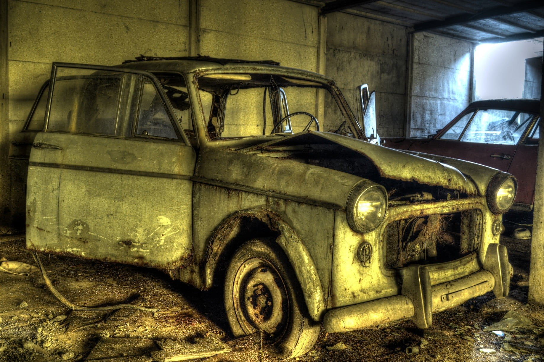 trailer, obsolete, deterioration, transportation, metal, junkyard, no people, land vehicle, indoors, damaged, black, motor vehicle, car, brown, old, mode of transportation, HD Wallpaper