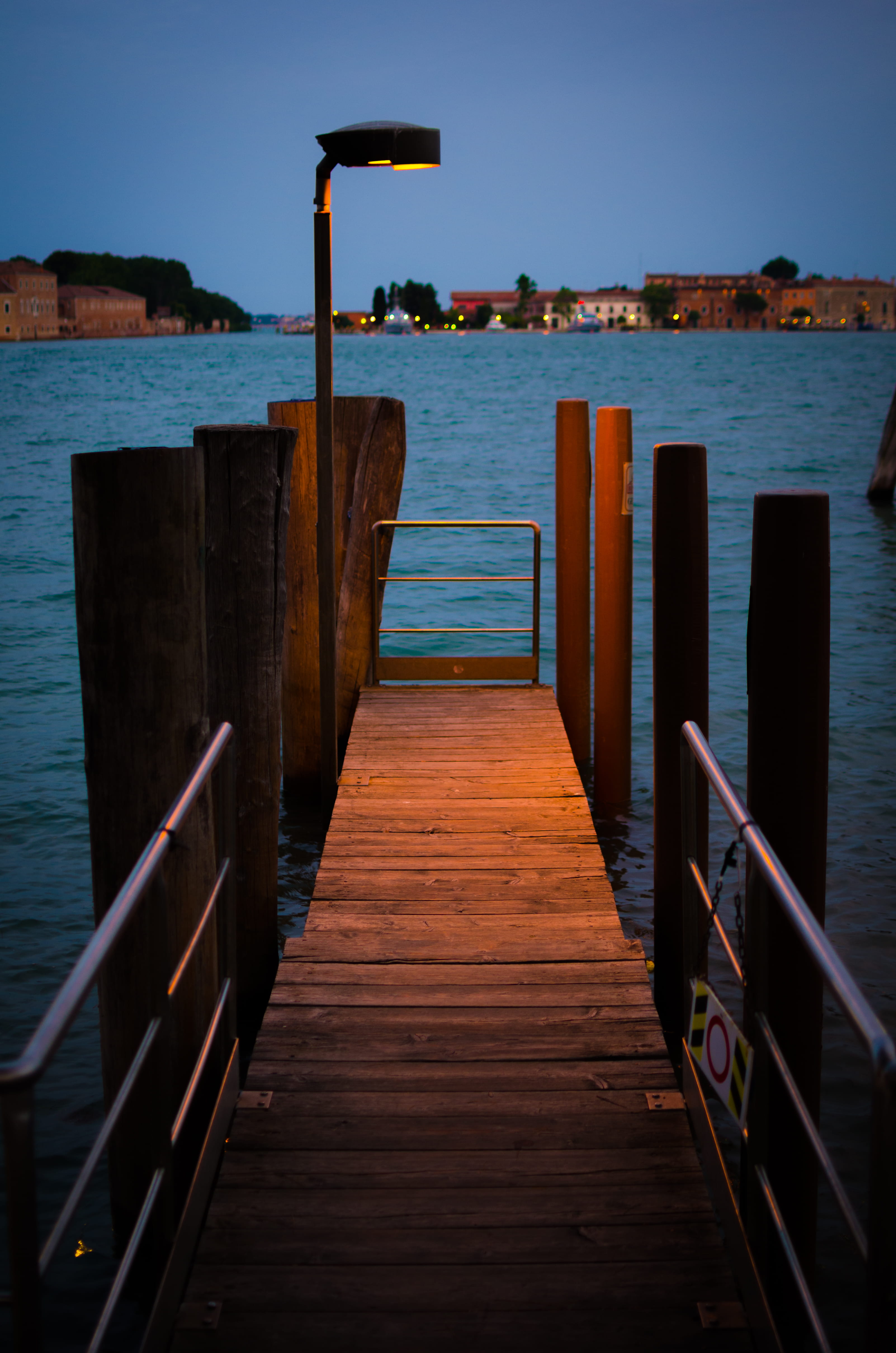 lamp, clear sky, portrait, scenics - nature, night, venezia, tranquility, sky, railing, pier, wood paneling, italy, wood - material, dock, direction, post, Phone HD Wallpaper