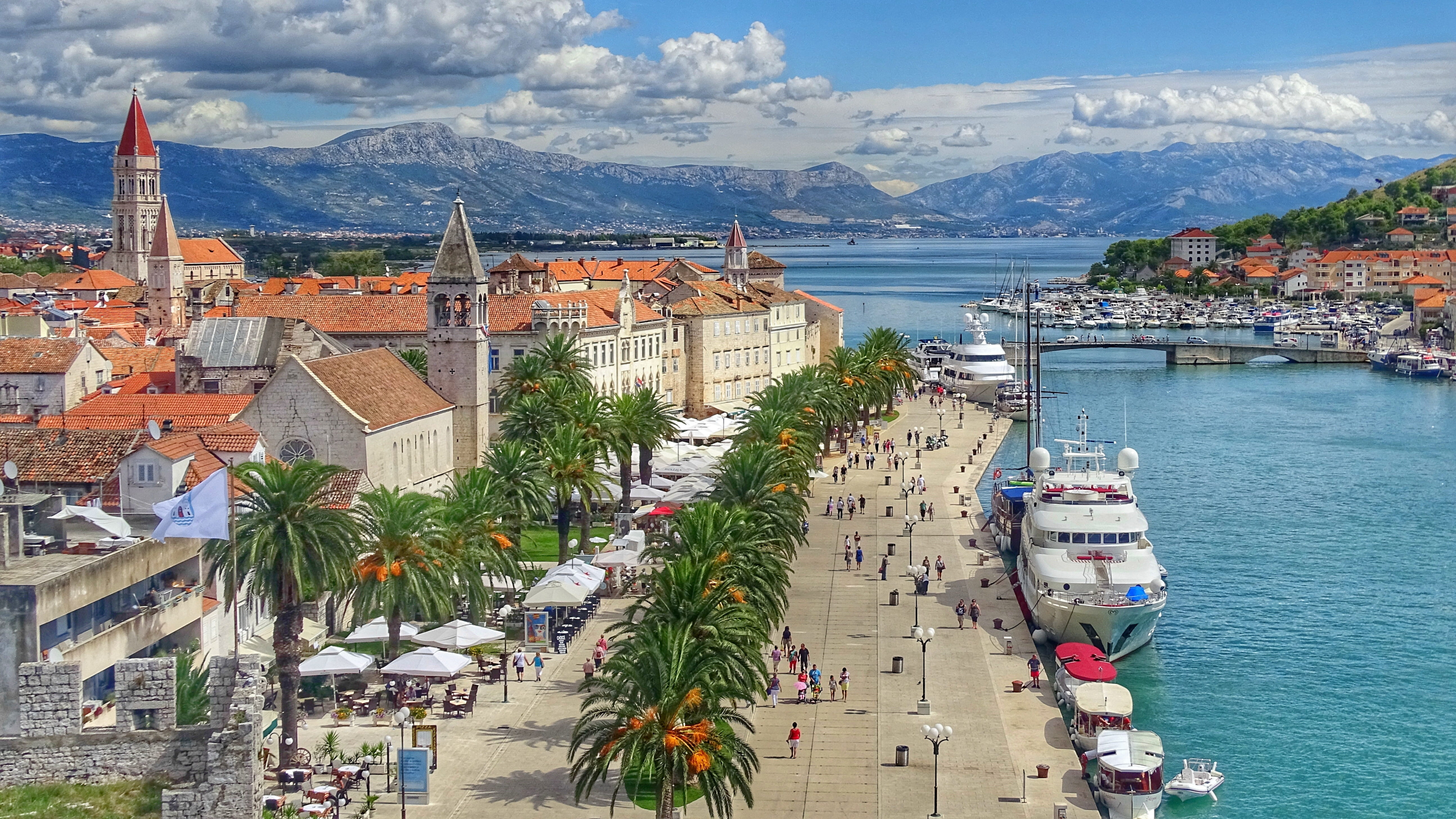 docked, pavement, cities, high angle view, mode of transportation, historic home, next, cityscape, urban landscape, waters, sea, church, photo, ship, crowded, HD Wallpaper