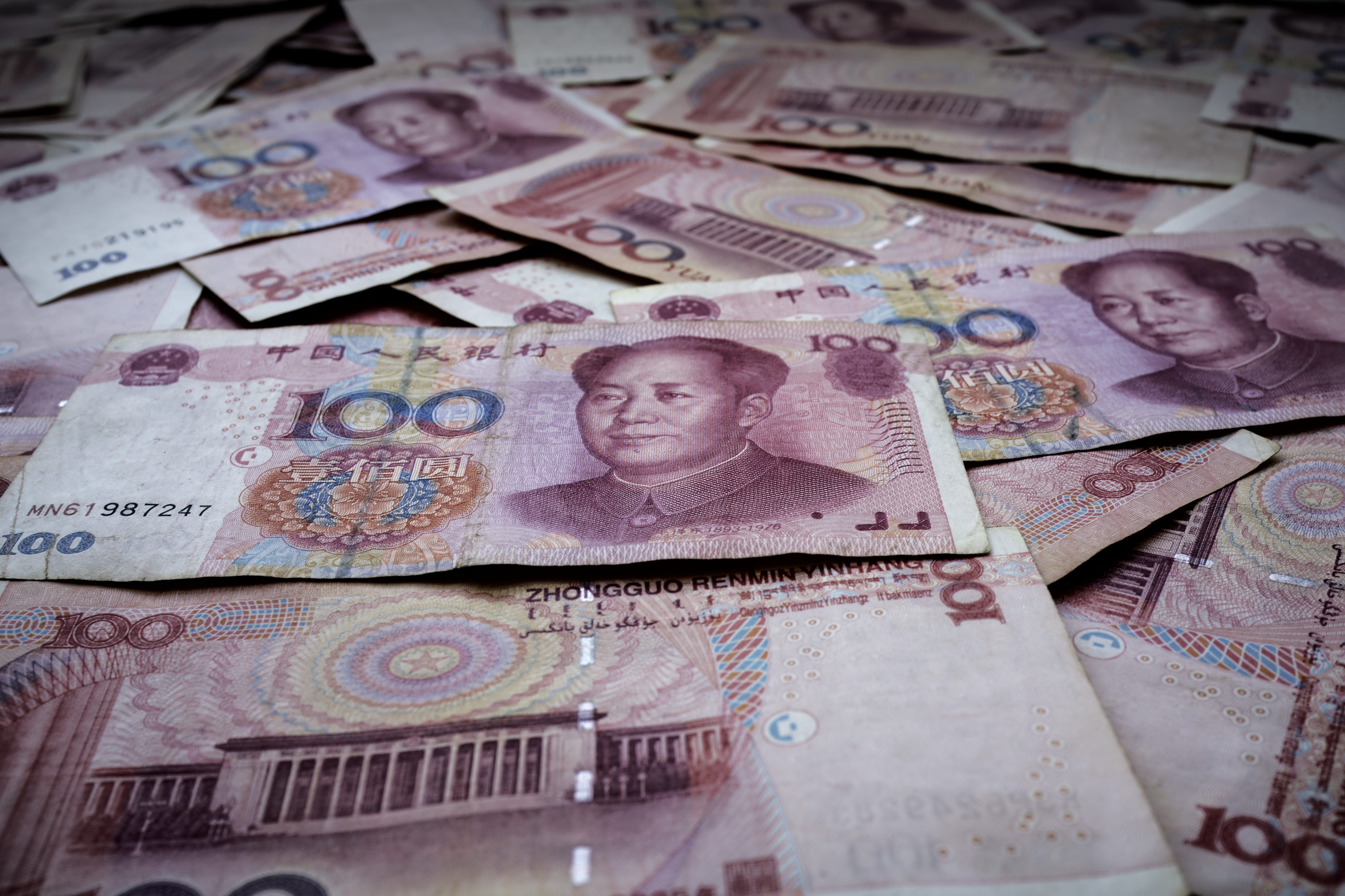 currency, business, selective focus, savings, envelope, emblem, person, long sleeve, mao, human representation, 5K, business finance and industry, paper currency, HD Wallpaper