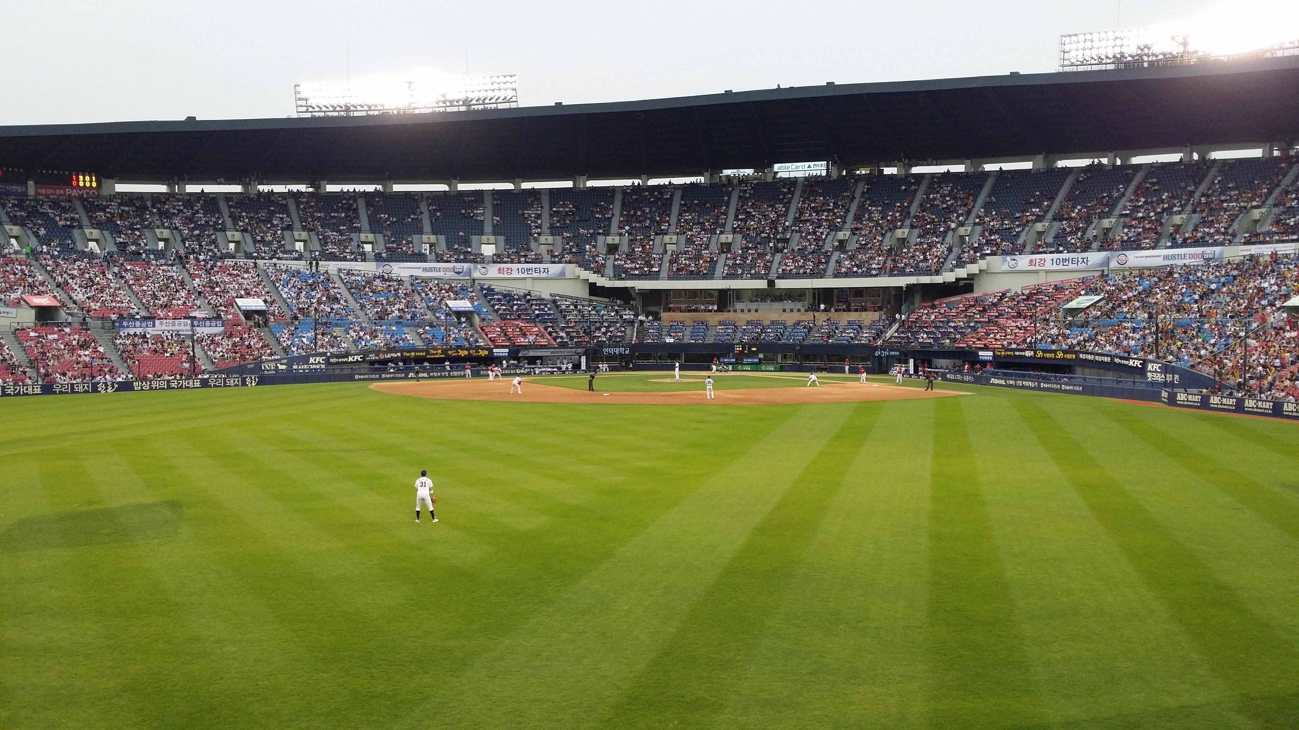 fan - enthusiast, field, soccer, grass, grandstand, sport, athlete, team sport, 4K, men, game, spectators, players, stadium, green color, uniform, ball, HD Wallpaper