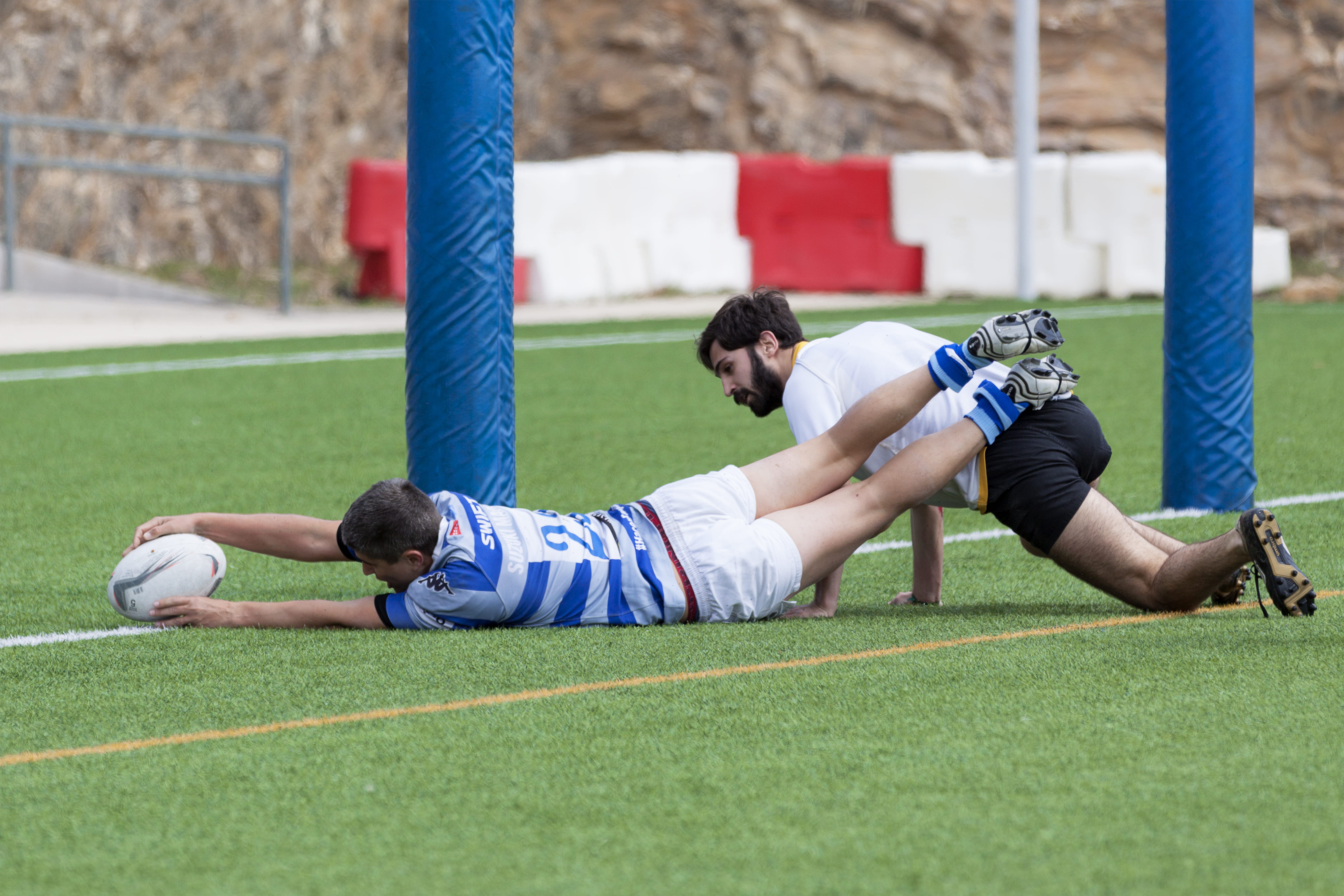 españa, quino, males, sports, grass, people, challenge, adult, competition, full length, clothing, playing, field, soccer, plant, memorial manuel becerra, HD Wallpaper