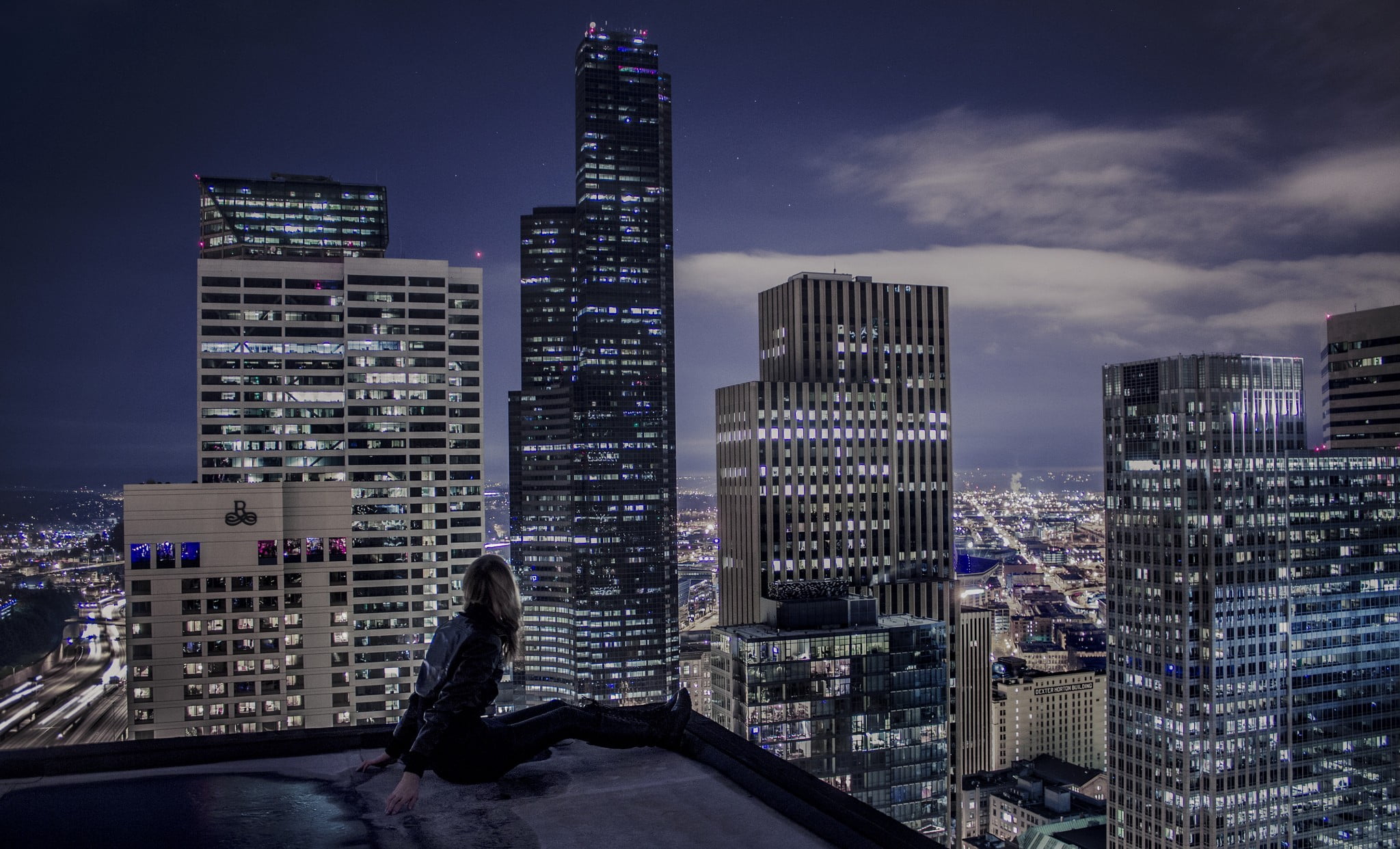 landscape, clouds, Washington state, nature, outdoors, black clothing, rooftops, women, architecture, modern, night, looking at view, 1080P, cityscape, HD Wallpaper