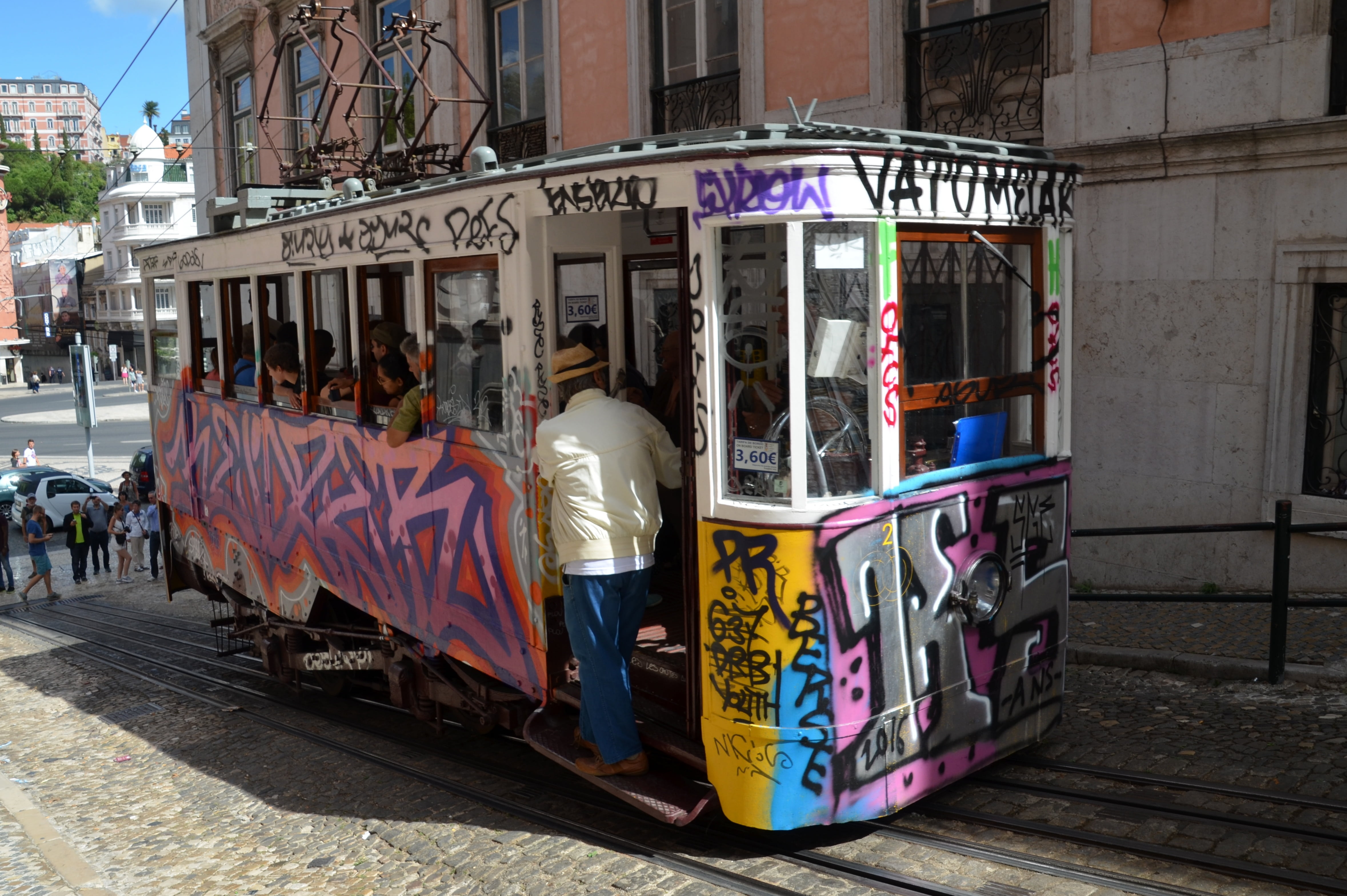 historically, nostalgic, adult, built structure, travel, holiday, city Life, transport, europe, real people, tram, graffiti, transportation, communication, HD Wallpaper