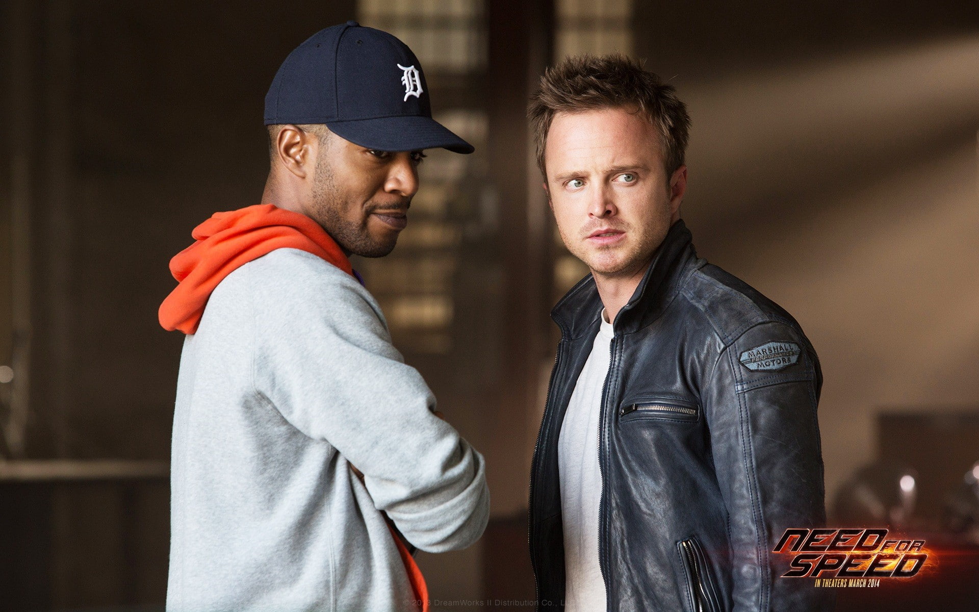 adult, males, casual clothing, men, looking at camera, confidence, occupation, young adult, Tobey marshall, standing, lifestyles, togetherness, Aaron paul, HD Wallpaper