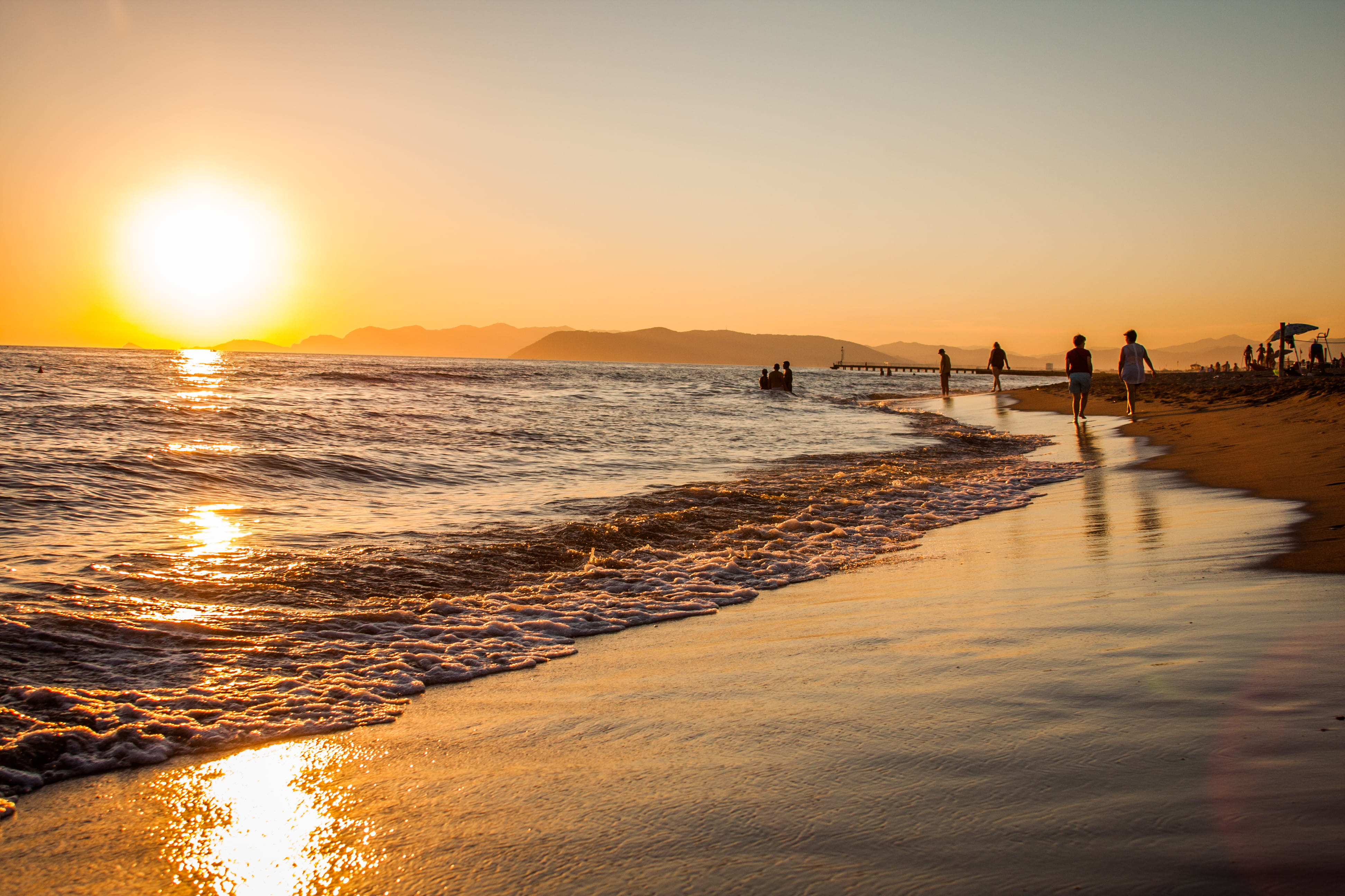 sand, people, sunset, sky, hour, swimming, landscape, waves, horizon over water, golden, trip, tranquility, mountains, water, outdoors, vacations, seashore, HD Wallpaper