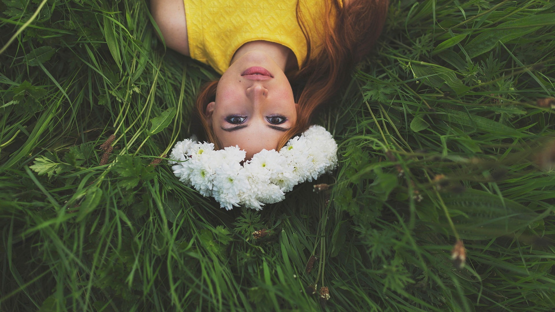 redhead, grass, 1080P, women, upside down, wreaths, HD Wallpaper